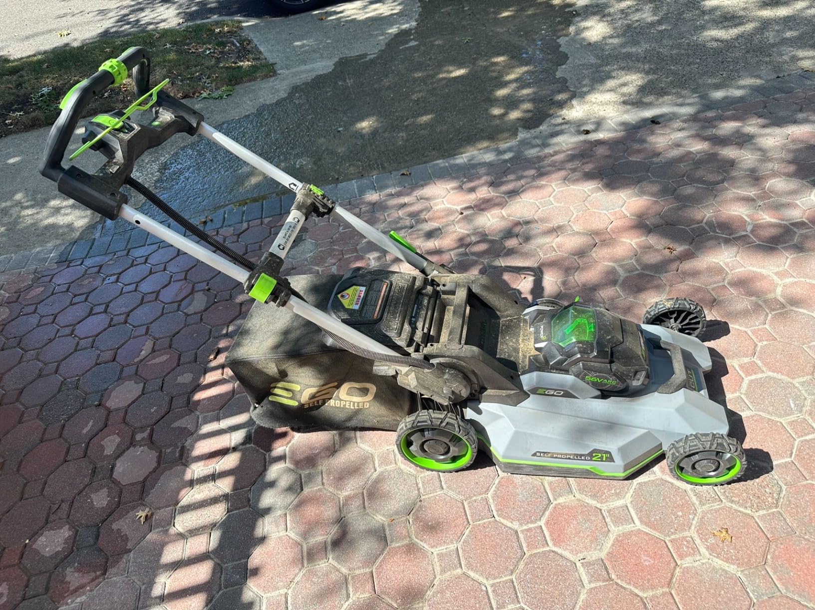 LM2135SP 21-Inch Self-Propelled Lawn Mower Kit (7.5Ah Battery and Rapid Charger Included), get (1) extra BA2800T 5.0Ah Battery customer photo 1