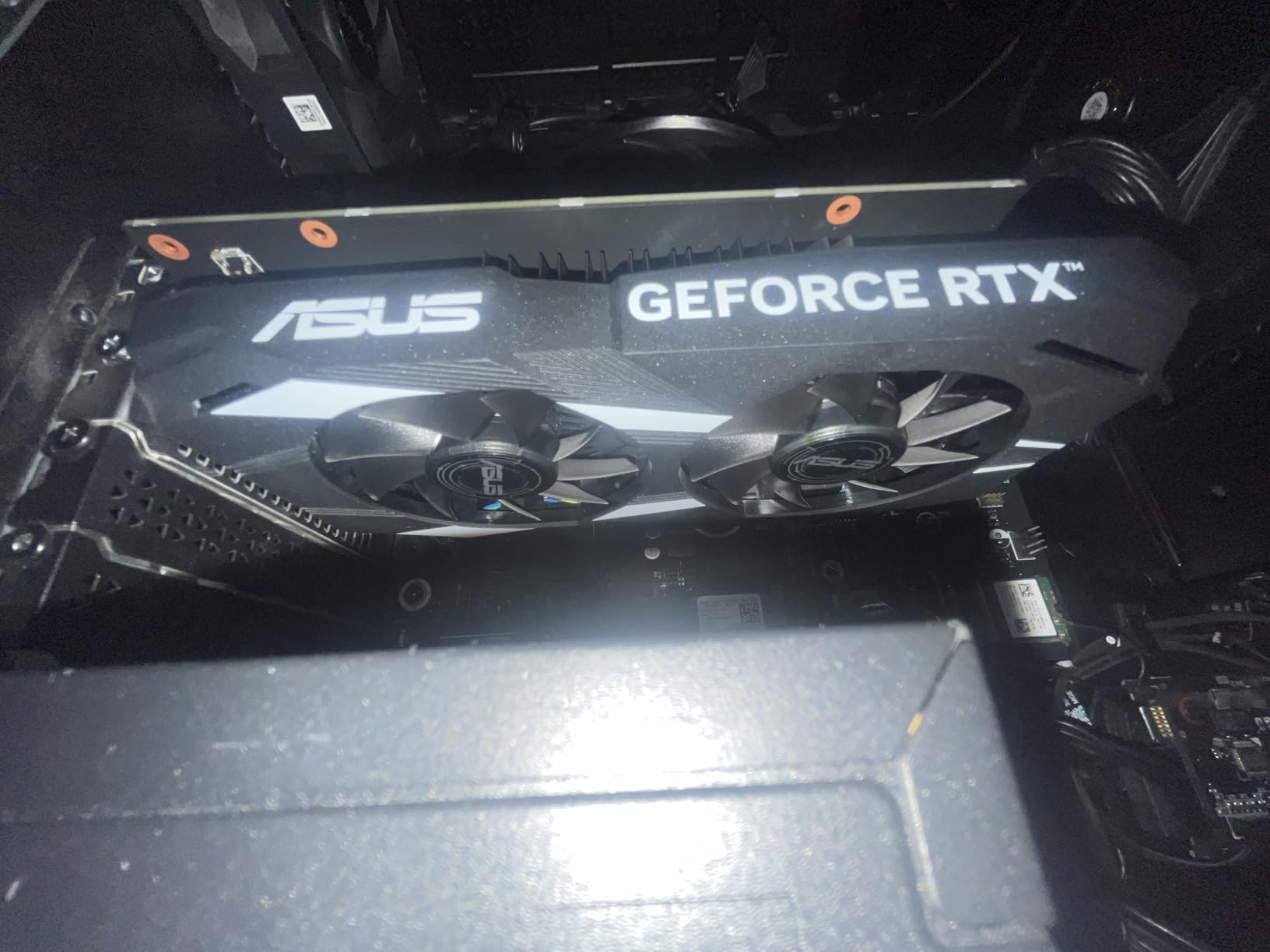 ASUS Dual NVIDIA GeForce RTX 3050 6GB OC Edition Gaming Graphics Card - PCIe 4.0, 6GB GDDR6 Memory, HDMI 2.1, DisplayPort 1.4a, 2-Slot Design, Axial-tech Fan Design, 0dB Technology, Steel Bracket customer photo 2