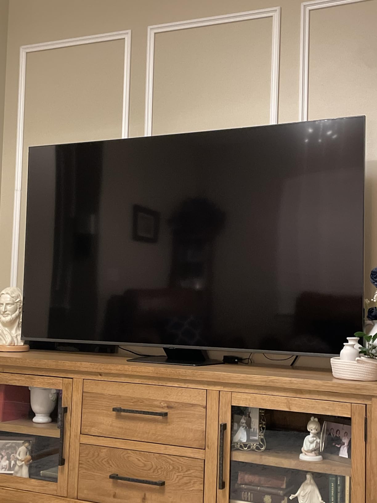 Samsung 65-Inch Class QLED 4K Q80D Series Quantum HDR+ Smart TV w/Dolby Atmos, Object Tracking Sound Lite, Direct Full Array, Motion Xcelerator, Alexa Built-in (QN65Q80D, 2024 Model) customer photo 1