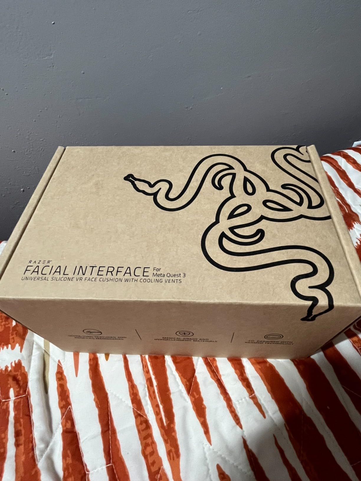 Razer VR Facial Interface for Meta Quest 3: Ultra Thin, Comfortable, Long Lasting Support - Light Blocking Design with Ventilation - ResMed Technology - Contoured 3D Profile - Easy Maintenance customer photo 1