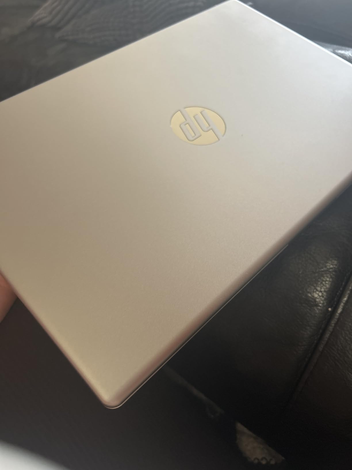 HP 15.6