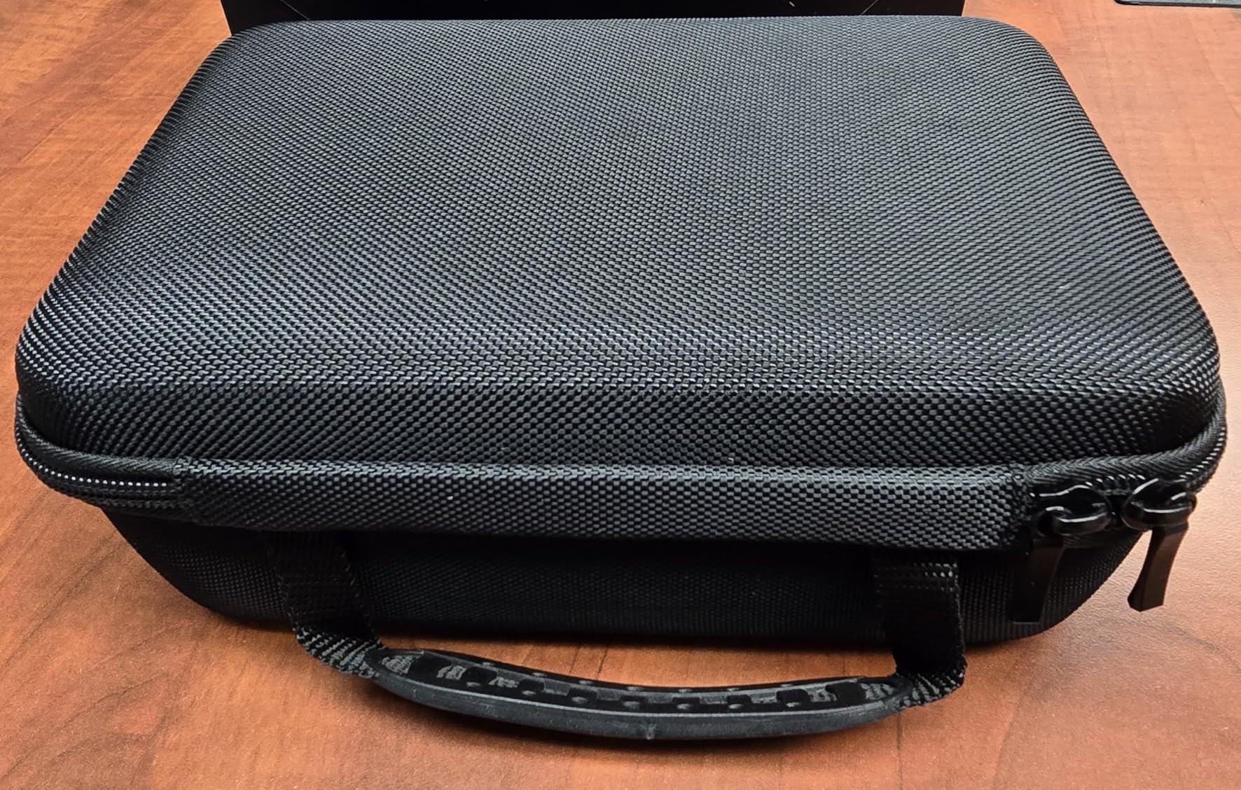 AKASO Seemor-200 Night Vision Goggles - 4K Full Color Night Vision Binoculars for Adults, App-Enabled Photo and Video Saving, AI-ISP 3280FT Viewing Range, 16x Digital Zoom for Camping Hiking & Security customer photo 1