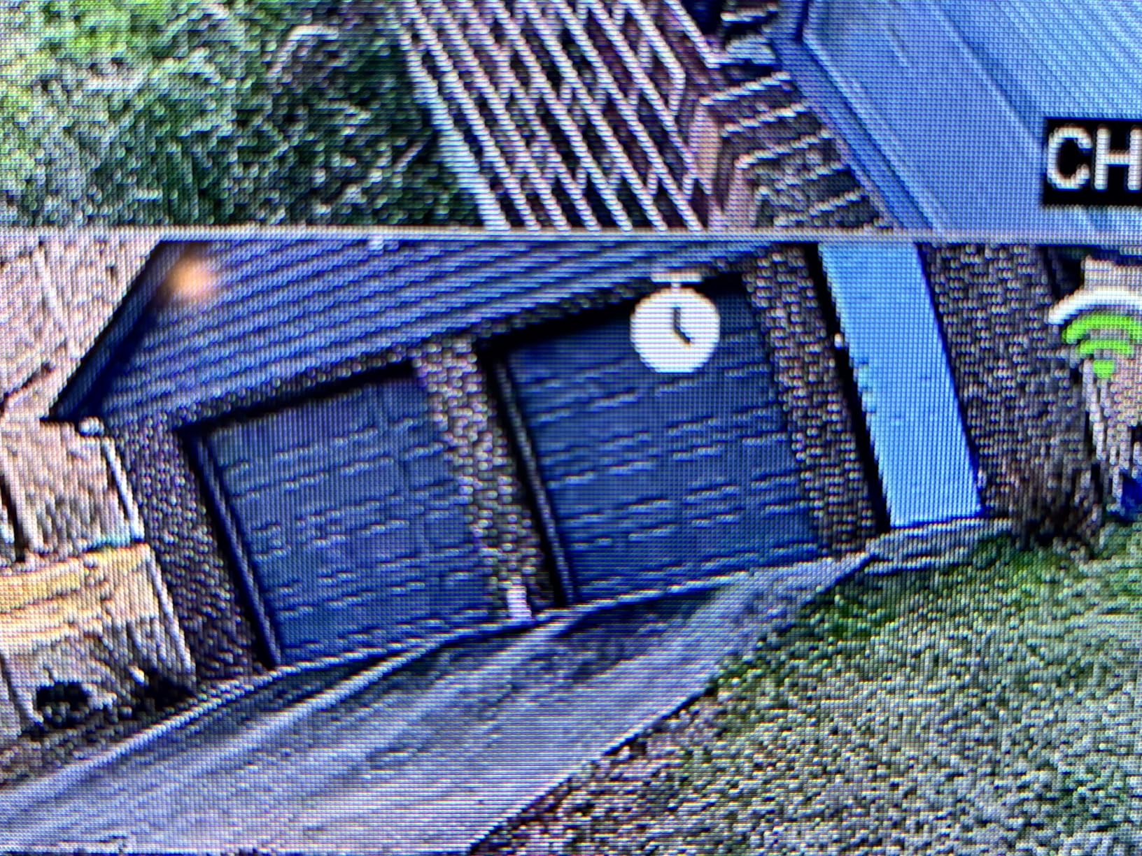 Hiseeu Wireless Pro WiFi Security Camera System, 16CH 4K NVR Kit, Corded Powered 8Pcs 5MP CCTV Home Security Camera System for Indoor/Outdoor, Night Vision, Waterproof, Motion Detection, 3TB HDD customer photo 2