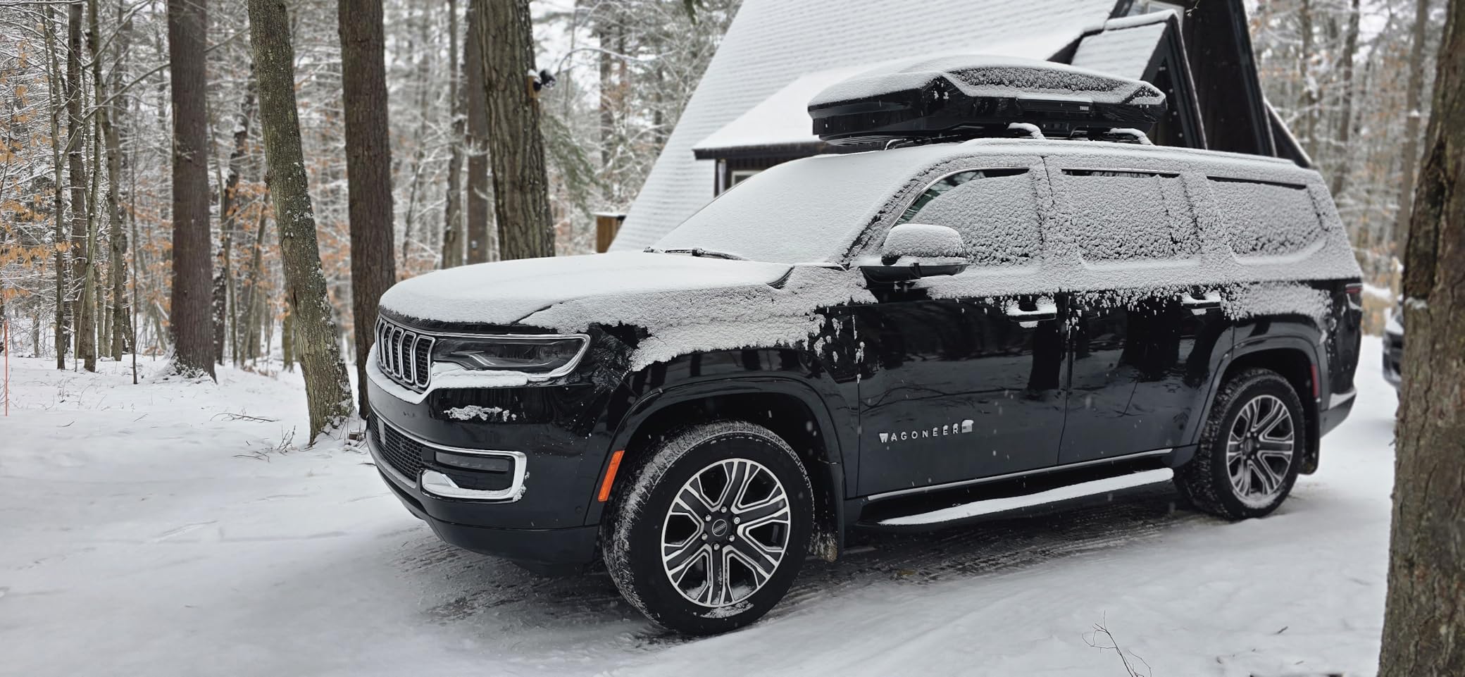 Thule Motion 3 Rooftop Box customer photo 2