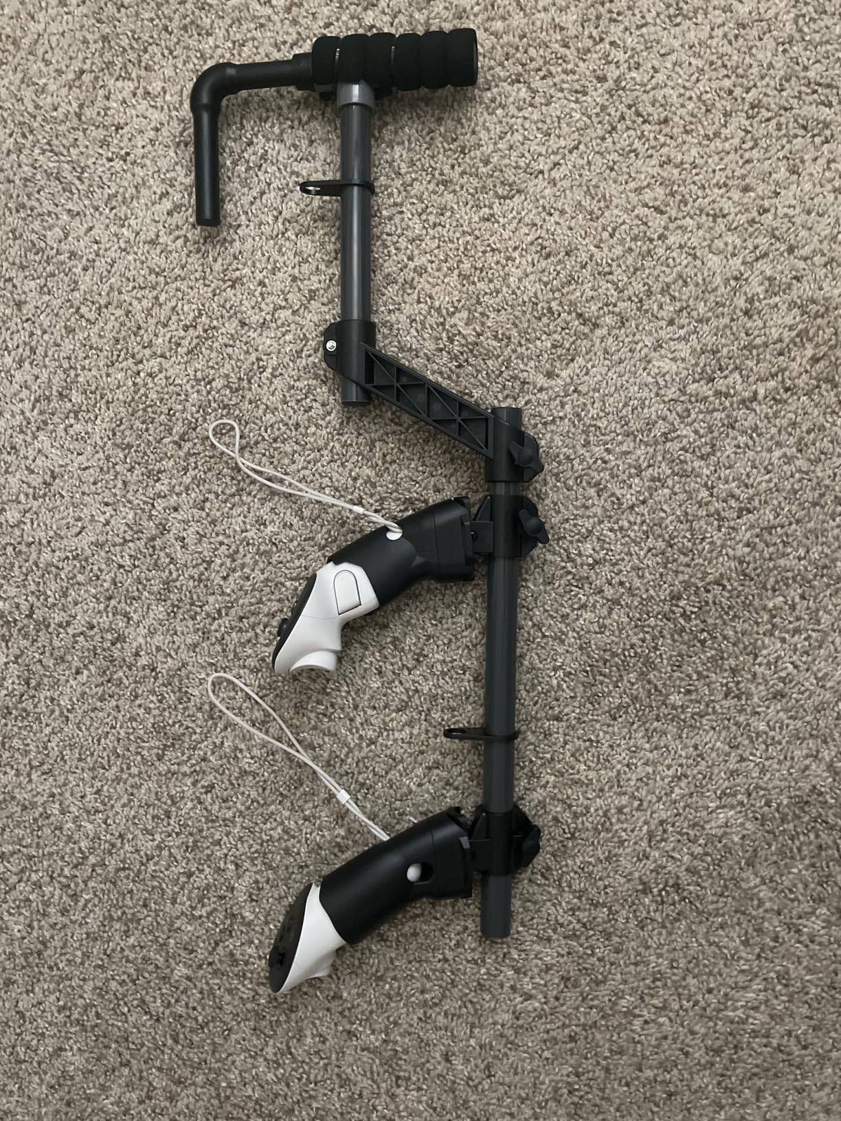 Magnetic VR Gun Stock for Quest 3, Rifle Grip VR Stock Controller Accessories Compatible with MetaQuest 3s, Lightweight & Quick Removable Quest3 Control Magnetic Gunstock Adapter (Black) customer photo 1