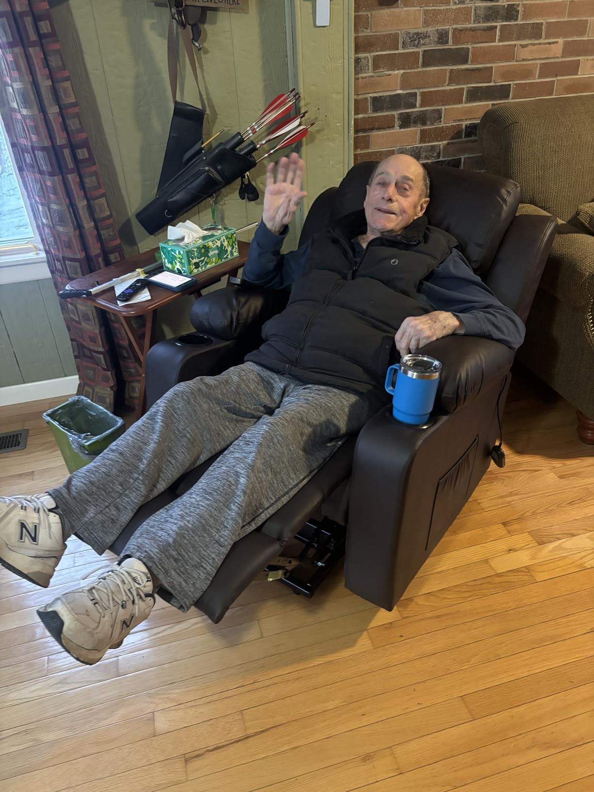 FLEXISPOT XL31 Power Lift Recliner Chair for Elderly, Electric Lift Chair with Massage & Heat, PU Leather Reclining Sofa w/Cup Holders, Side Pockets for Living Room Bedroom (Medium Size, Black) customer photo 1