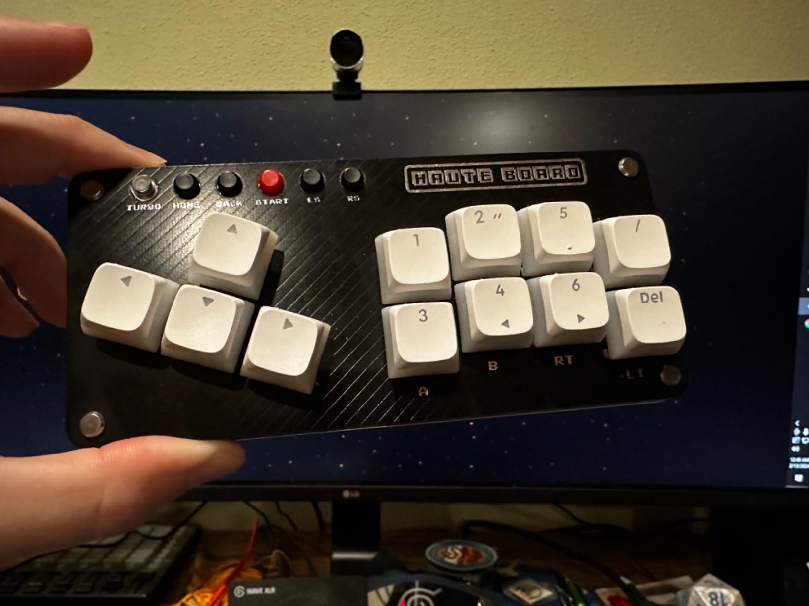 Sehawei Haute42 16Key All-Button Arcade Controller Gamerfinger with Turbo Functions,Arcade Stick Street Fight Mini Plus Controller for PC/Ps3/Ps4/Switch Game Keyboard-Supports Hot Swap & SOCD customer photo 2