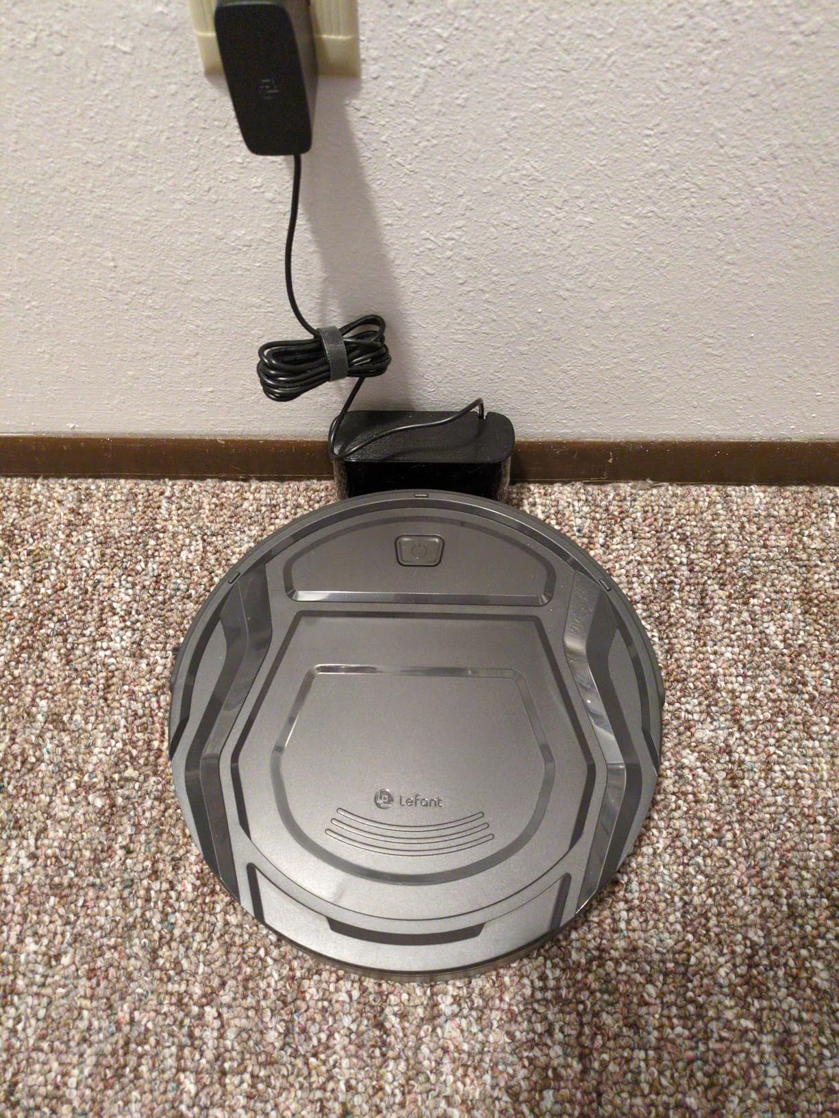 Lefant Robot Vacuum Cleaner M210 Pro, Slim, Quiet, 2200Pa Suction, 120 Min Self-Charging Robotic Vacuums, Freemove 3.0, WiFi/APP/Alexa, 6 Cleaning Modes Ideal for Hard Floors Pet Hair Low Carpet, Black customer photo 1