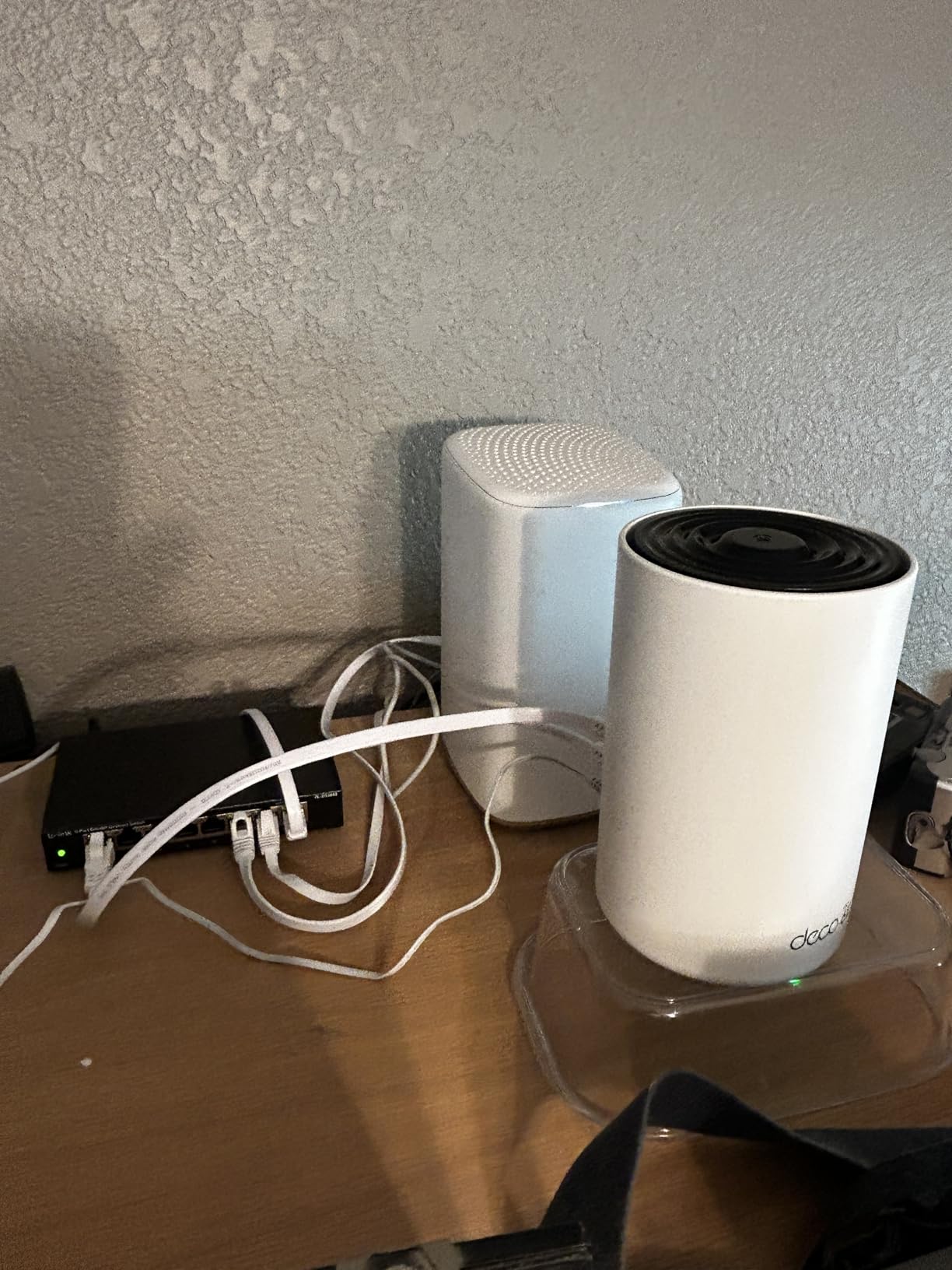 TP-Link Deco XE70 Pro AXE4900 Tri-Band WiFi 6E Mesh WiFi System - 2.5G WAN/LAN Ports, 4.9 Gbps Wi-Fi 7,200 Sq. Ft Coverage, Connect up to 200 Devices, 6 GHz Band, 3-Pack customer photo 1