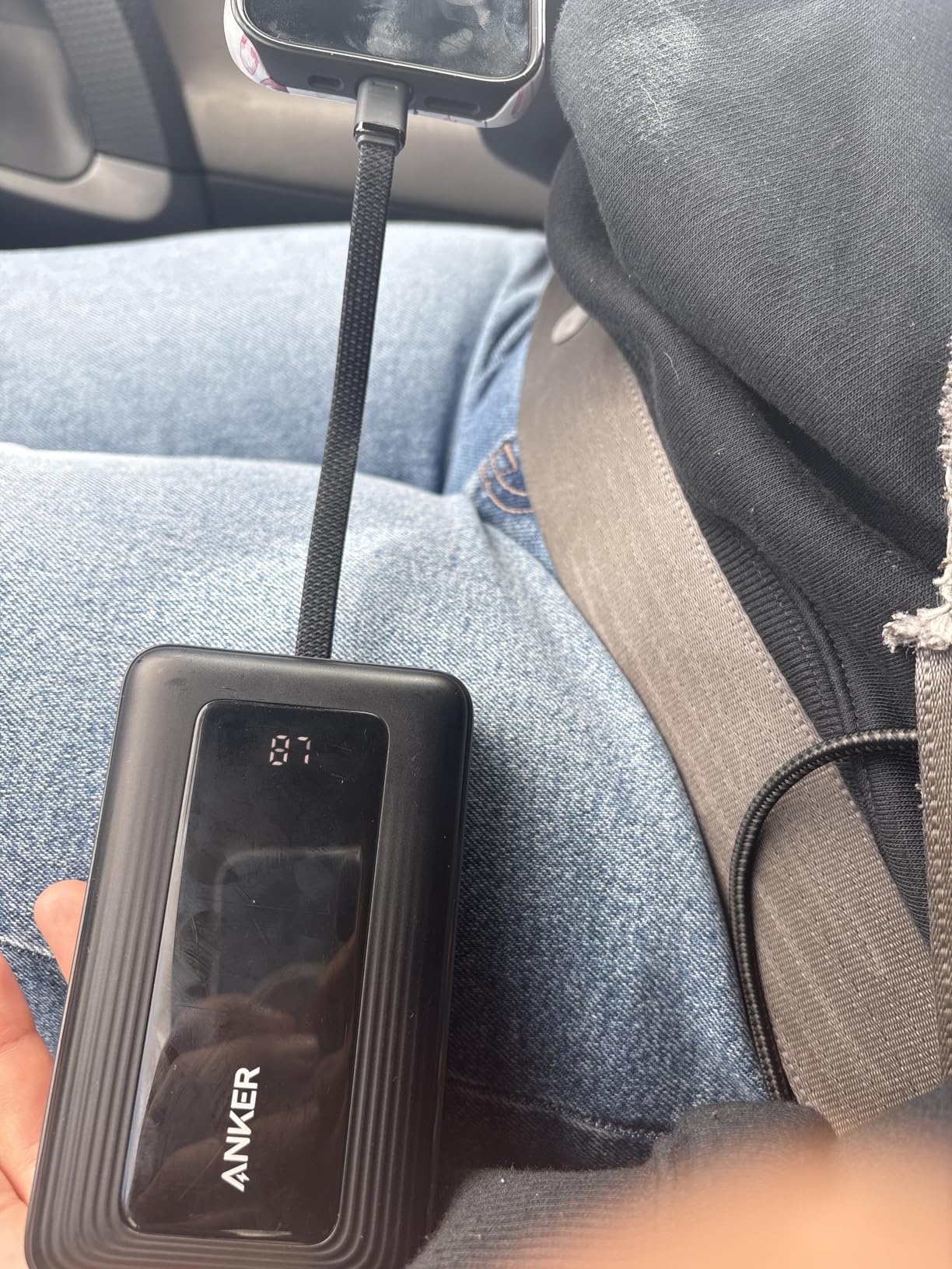 Anker Portable Charger, 10,000mAh 30W Power Bank, USB-C in and Out Fast Charging Battery Pack, Travel Essential Phone Power Bank, for iPhone 17/16, Galaxy and More customer photo 1