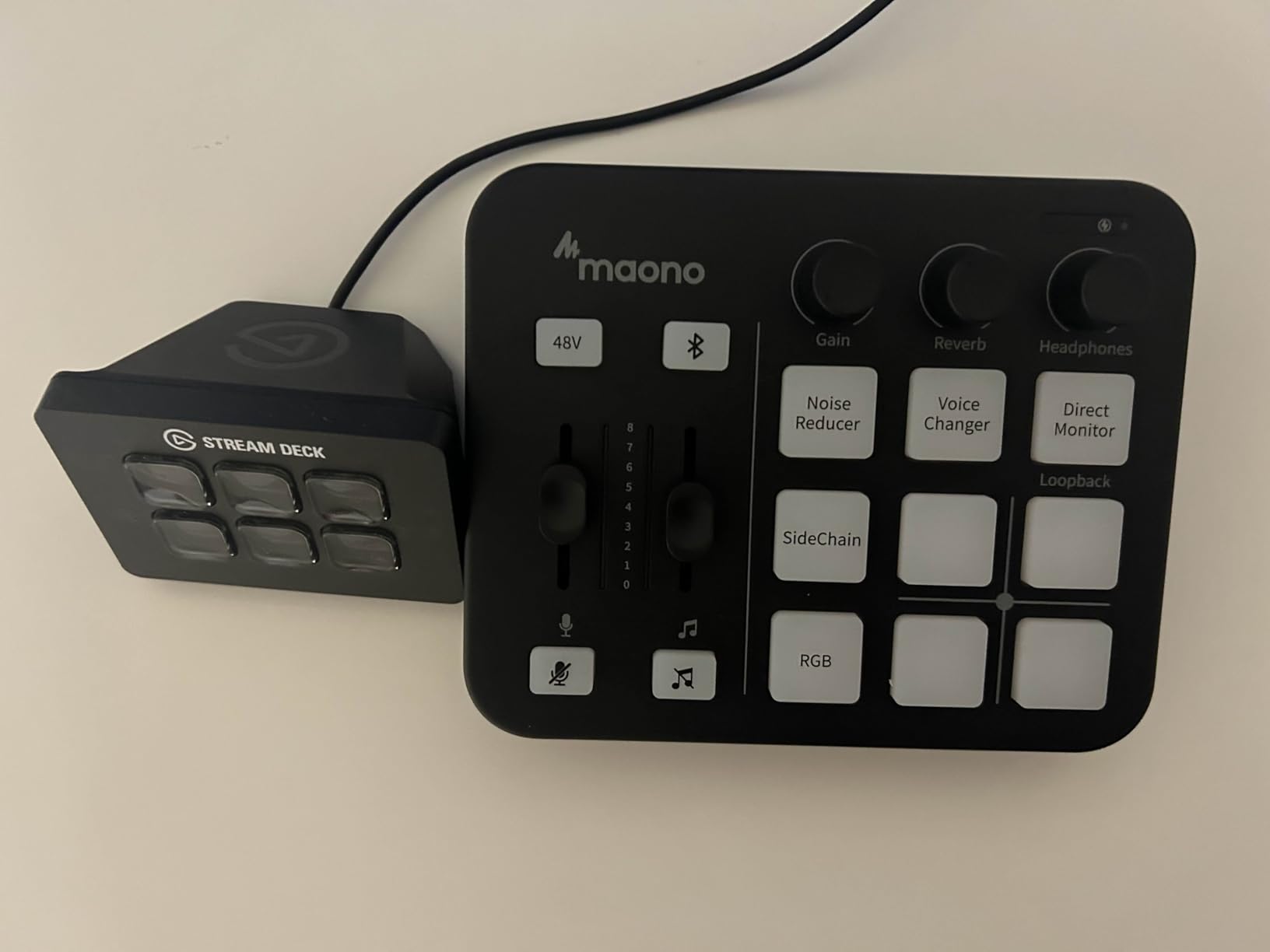 MAONO Gaming Audio Mixer, Audio Interface with Pro-preamp, RGB, Bluetooth, 48V Phantom Power for Live Streaming, Podcasting, Content Create, Gaming MaonoCaster G1 NEO customer photo 1