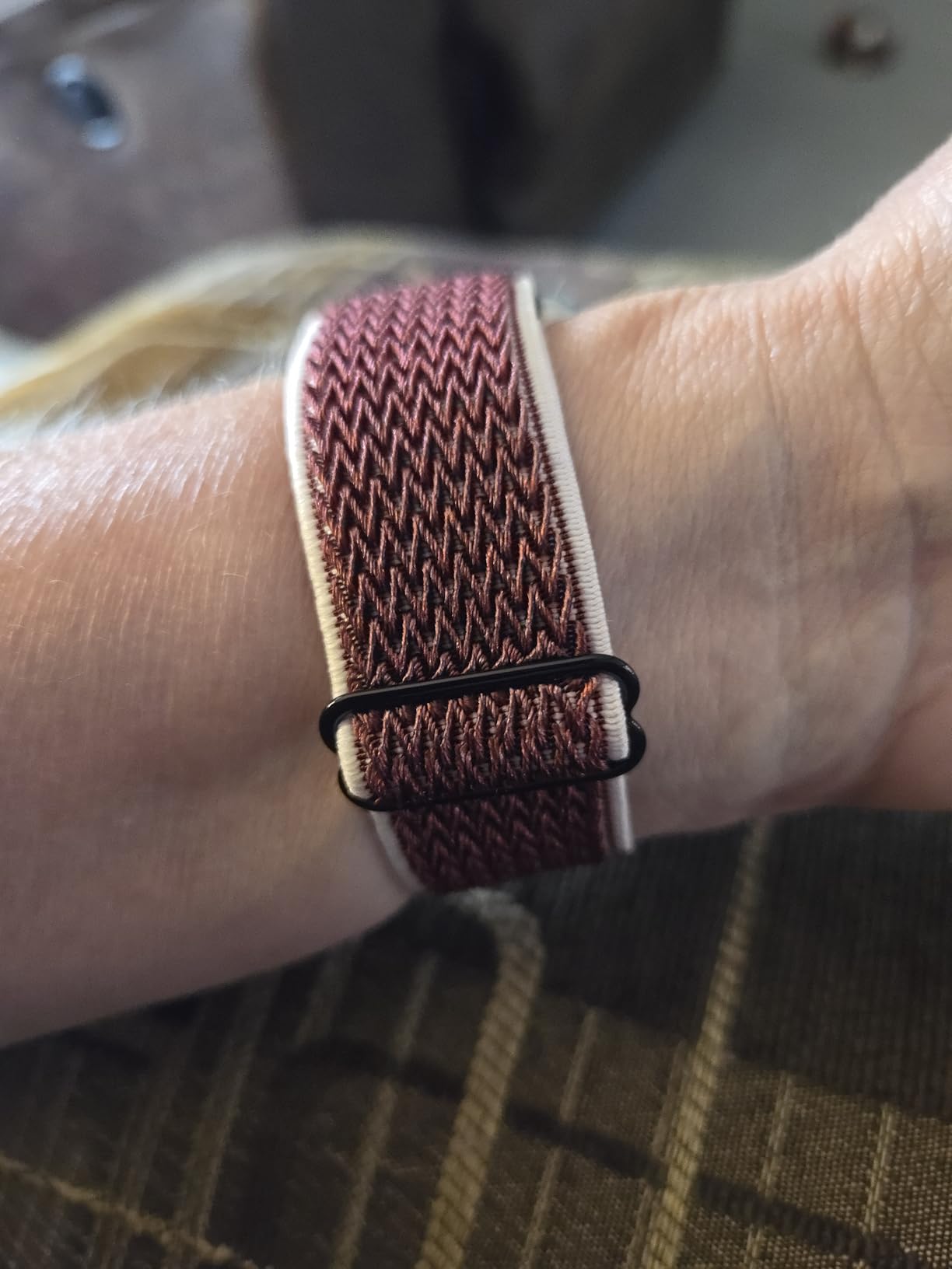 Amazfit Bip 5 Unity Smart Watch 46mm, 11-Day Battery, Fitness Activity Tracker with 120+ Sports Modes, Heart Rate & Sleep Monitor, Customizable Watch Faces, for Android & iPhone, Charcoal customer photo 2