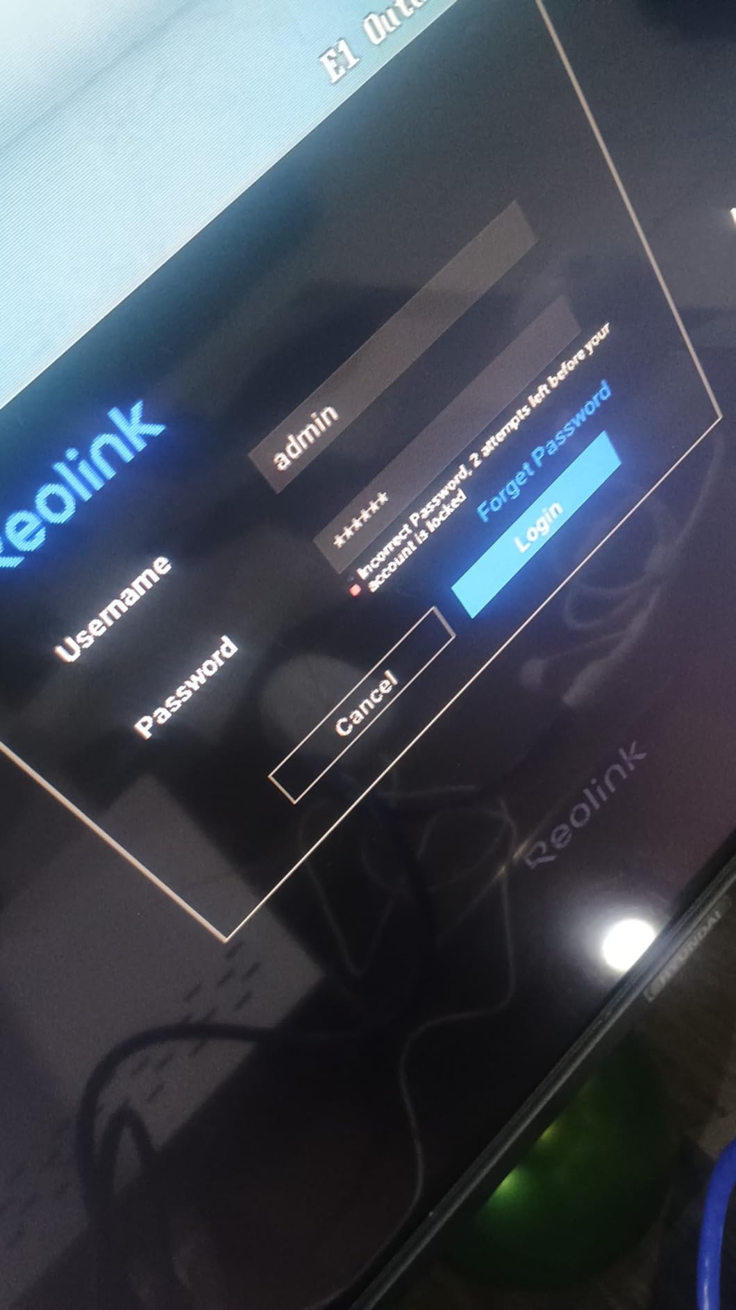 Reolink 4K Security Camera System with PT Auto-Tracking, 355Pan 50Tilt, 4K PoE Cameras Home Surveillance Wired Outdoor, Smart AI Detection, Spotlights & 2-Way Talk, 8CH NVR 2TB HDD, RLK8-800PT4 customer photo 1