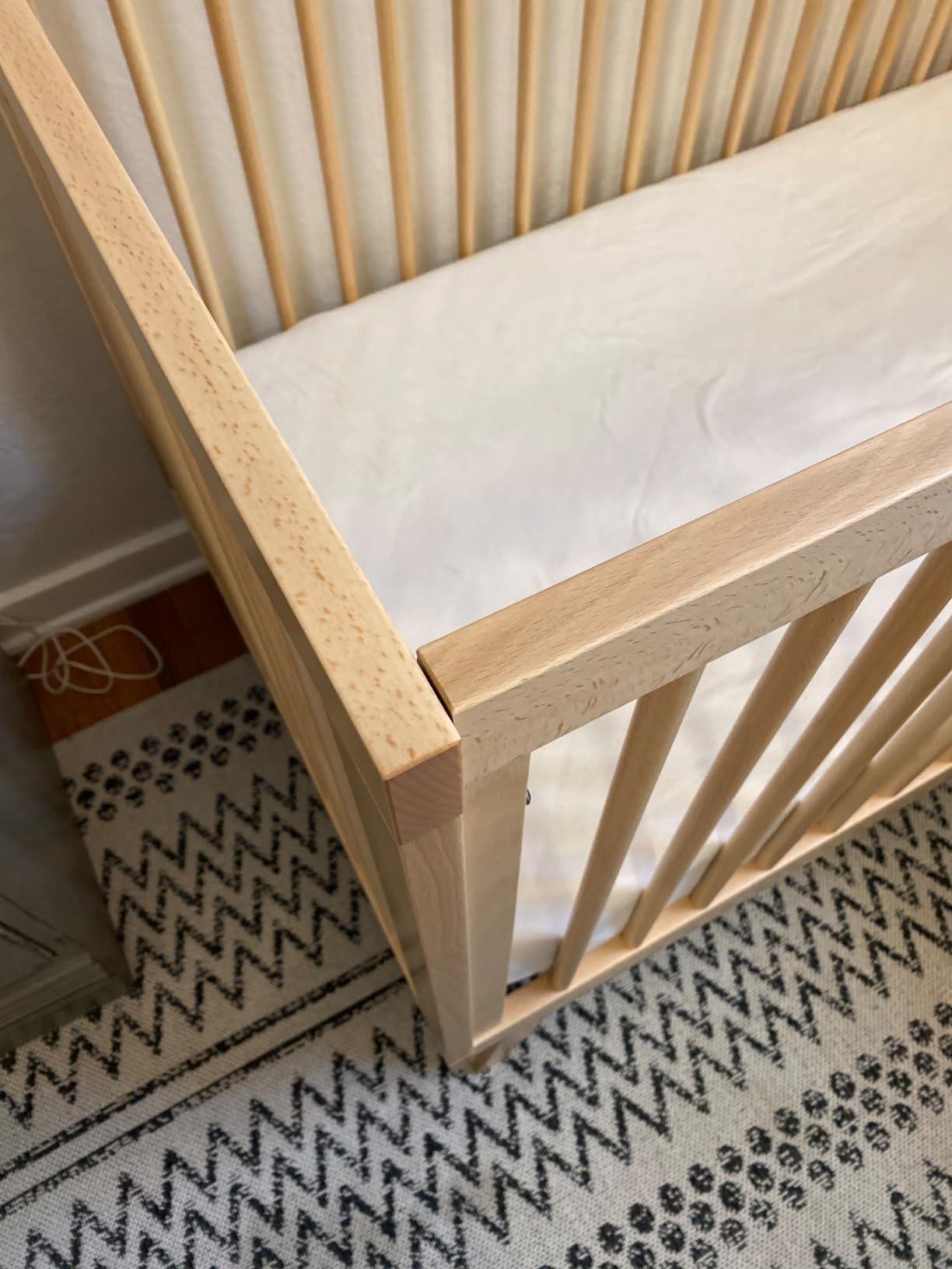 dadada Baby Soho 3-in-1 Convertible Wooden Crib to Toddler Bed - Made in Italy, GREENGUARD Gold Certified, Baby-Safe Finish, Handcrafted Beechwood, Modern Design, 3 Adjustable Heights (Walnut) customer photo 2