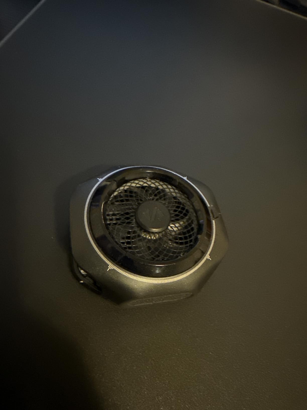 Black Shark Magnetic Cell Phone Cooler 4Pro, Portable RGB Cooling Fan, Cellphone Radiator with Removable Grip, App-Controlled Smart Temperature Control for iPhone MagSafe Series/Android/Tablet/iPad customer photo 2