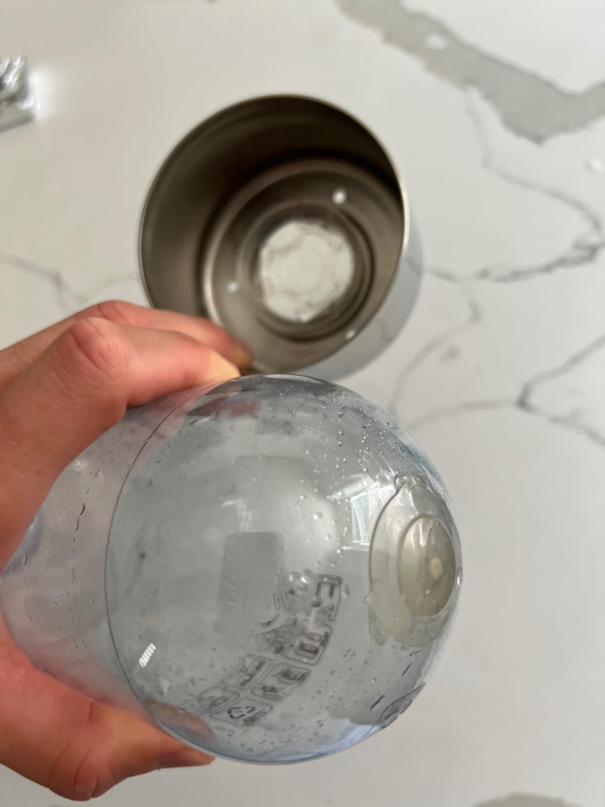 SodaStream ENSO Sparkling Water Maker, Stainless Steel Soda Maker, CQC CO2 System, Includes 1 Quick Connect 60L CO2 Cylinder, 1 Dishwasher Safe BPA Free Bottle, Make your own Pepsi, Silver customer photo 2