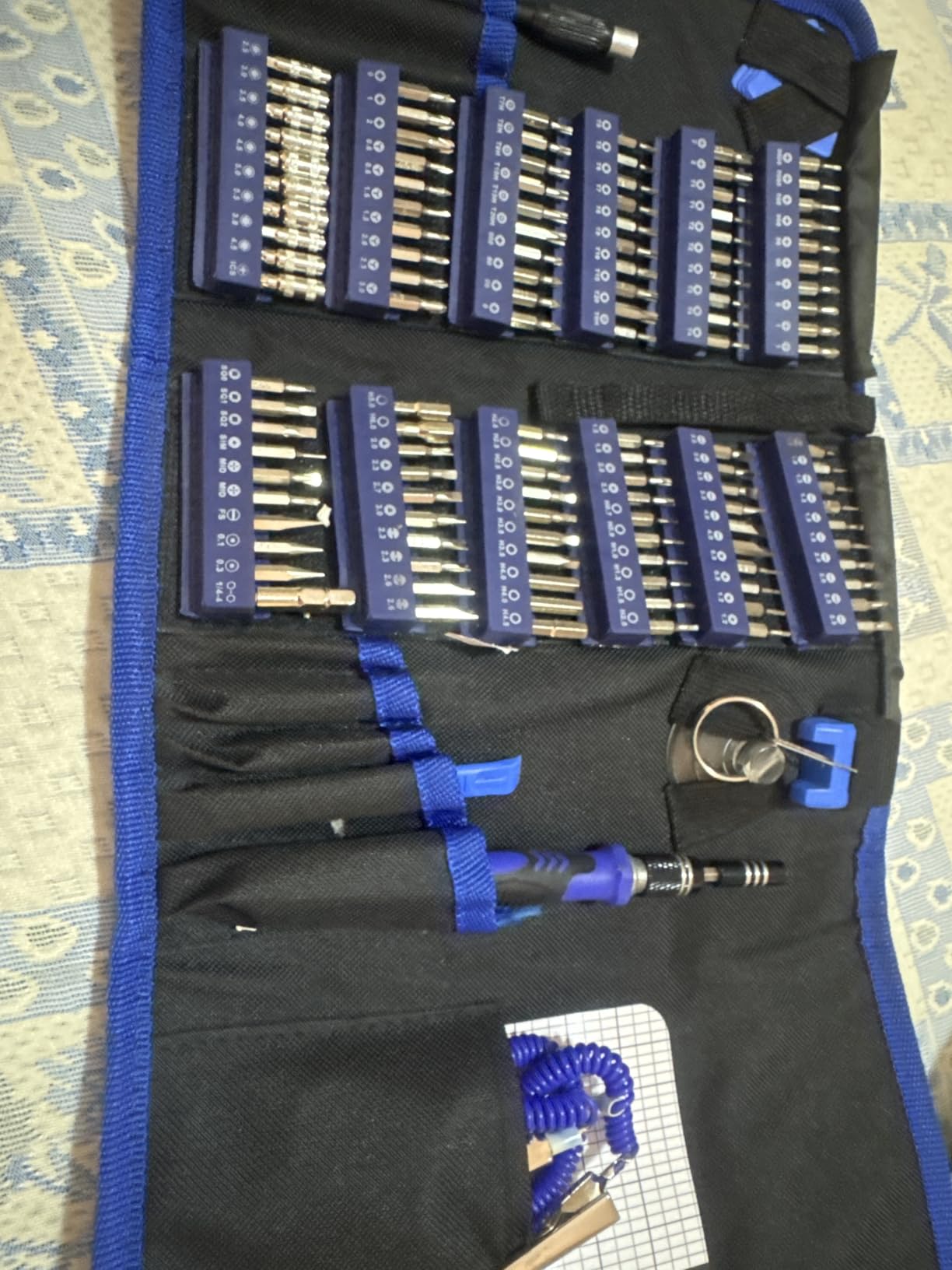 Mini Electric Screwdriver Set 140-IN-1: UnaMela Small Electric Screwdriver Cordless - 120 Precision Bits, 5 Torque Settings, LED Light, Magnetic Power Screwdriver Repair Tool Kit for PC RC Electronics customer photo 2