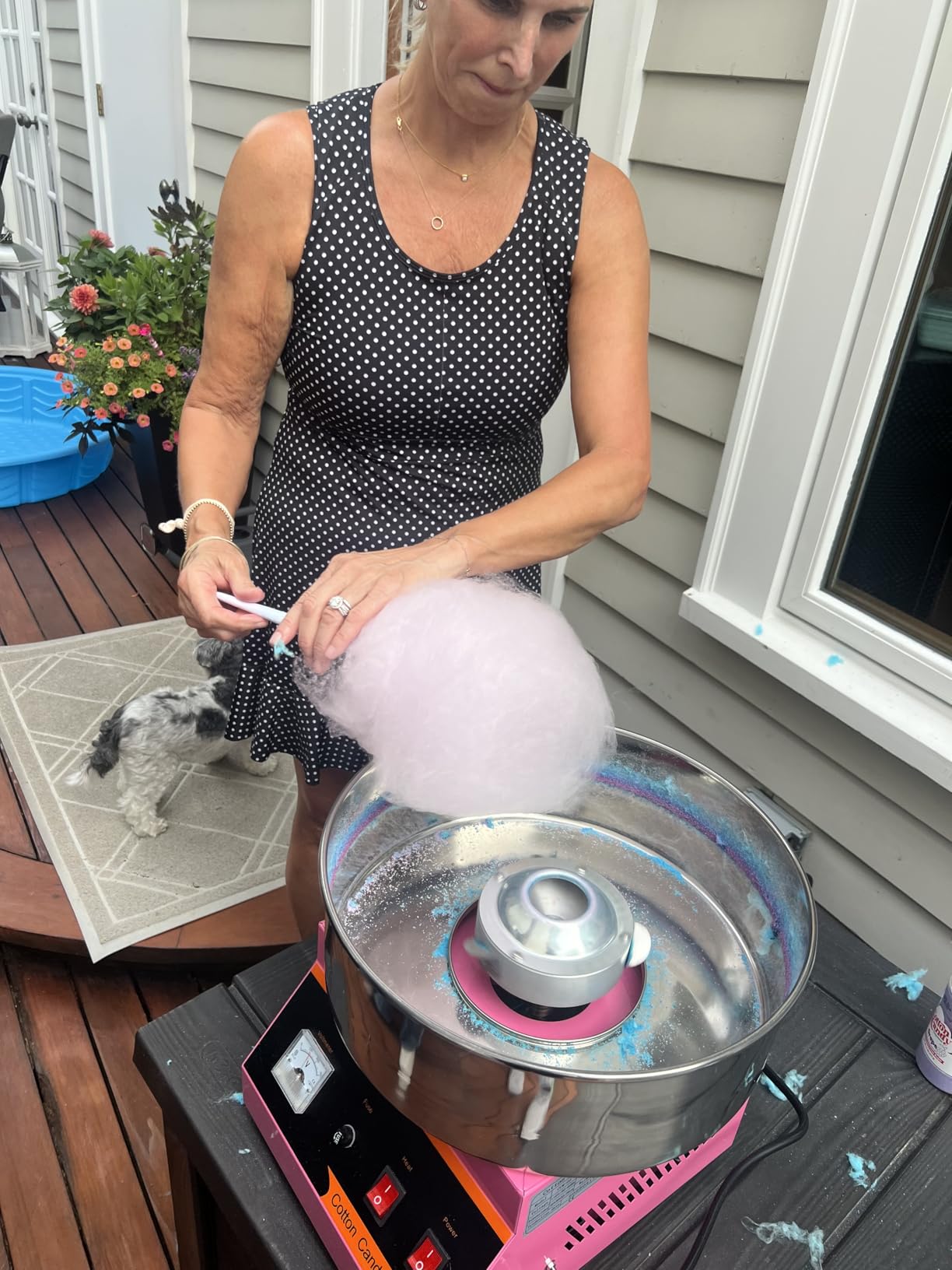 Commercial Cotton Candy Machine 110V 1000W, Fast Heating (3 Mins Preheat) Stainless Steel Cotton Candy Maker, Easy to Operate & Clean for Kids Birthday Party, Supermarket Event, Commercial Use customer photo 1