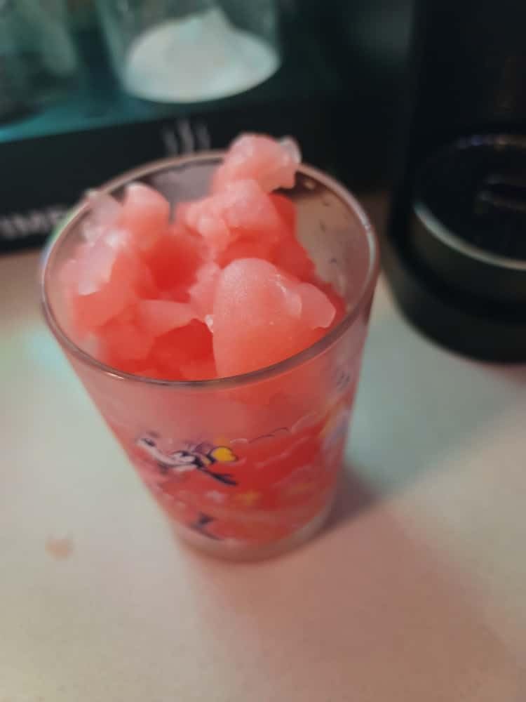 Ninja SLUSHi with RapidChill Technology, 88 oz. Frozen Drink & Slushie Machine, 5 Preset Programs, Margaritas, Frappés, and More, Premium Accents, Black, FS301 customer photo 2