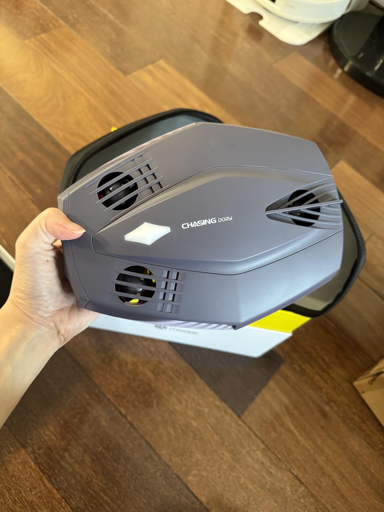 Chasing Dory Underwater Drone - Palm-Sized 1080p Full HD Underwater Drone with Camera for Real Time Viewing, APP Remote Control Purple customer photo 1