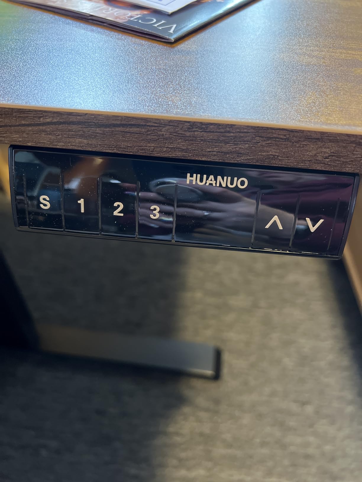 HUANUO Dual Motor L-Shaped Standing Gaming Desk, 71 x 48 inch Corner Standing Desk, Electric Adjustable Gamer Computer Table with Cable Tray & 3 Preset Heights, Raising Table for Home Office, Black customer photo 2