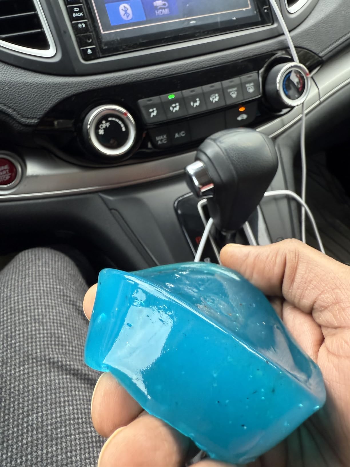 Chemical Guys Sticky Icky Car Cleaning Gel, Green Apple, Interior Car Cleaner, Reusable Automotive Crevice & Interior Dust Cleaner for Air Vents, Consoles, Cup Holders & Keyboards, 4 Pack (100g Each) customer photo 1