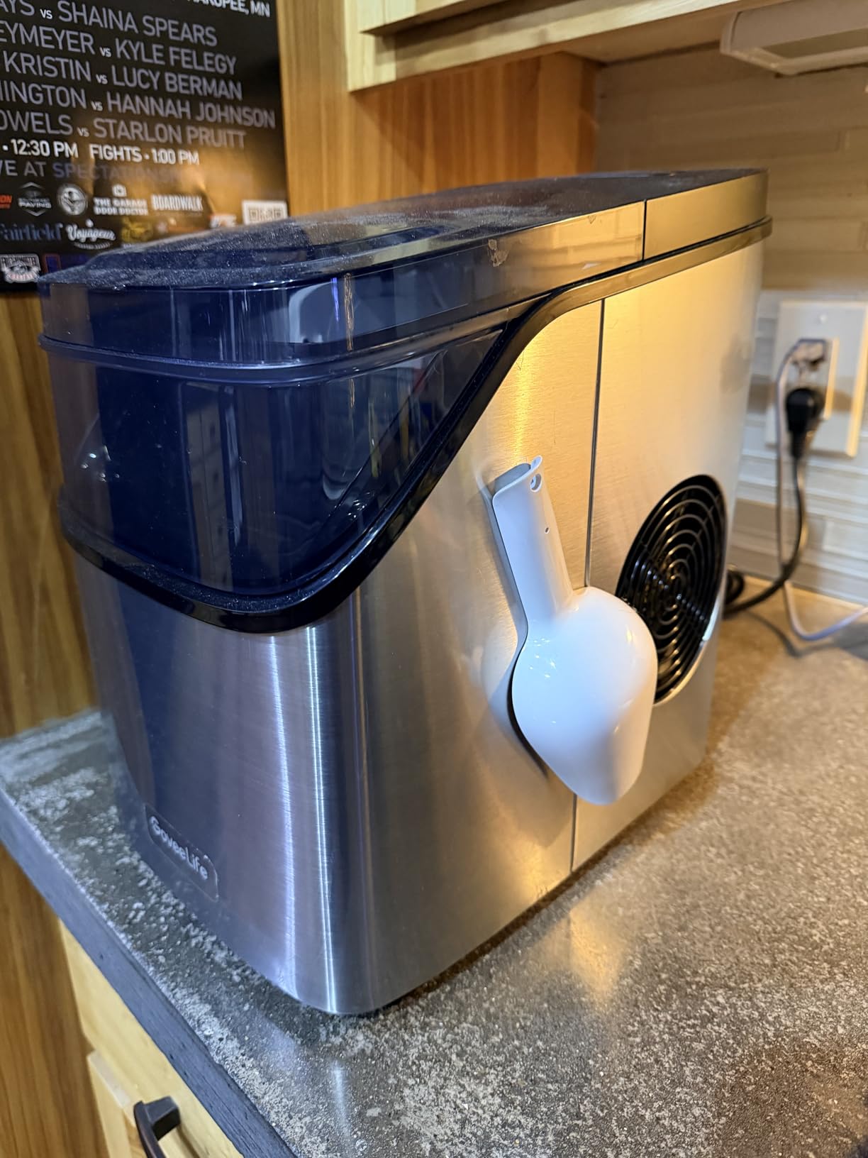 GoveeLife Smart Ice Maker Countertop, Portable Ice Machine with Voice Control, 9 Ice Cubes in 6 Minutes 3 Sizes, 26lbs/24Hrs, Self Cleaning RGB Lights, Quiet Ice Maker with Scoop for Kitchen Silver customer photo 2