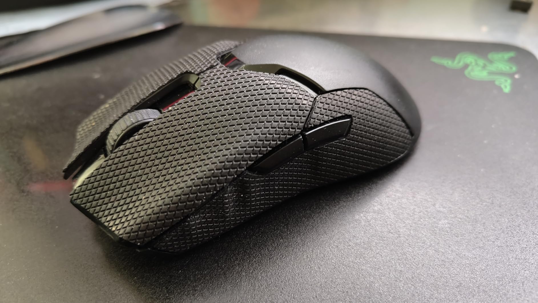 HOTLINEGAMES Anti Slip Mouse Grip Tape for Razer Viper V3 Pro customer photo 1