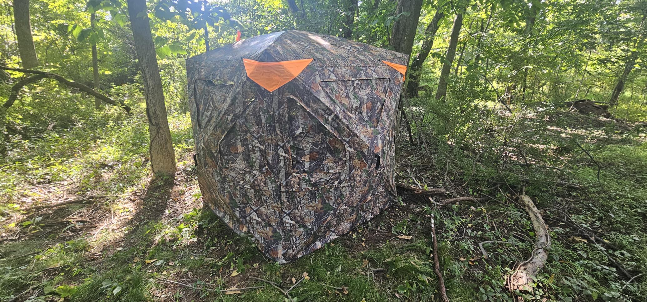 TIDEWE Hunting Blind 360 deg See Through with Large Open Door, Pop Up Ground Blind with Removable Curtain & Carrying Bag, Portable Resilient Tent(Forest Fade Camo) customer photo 1