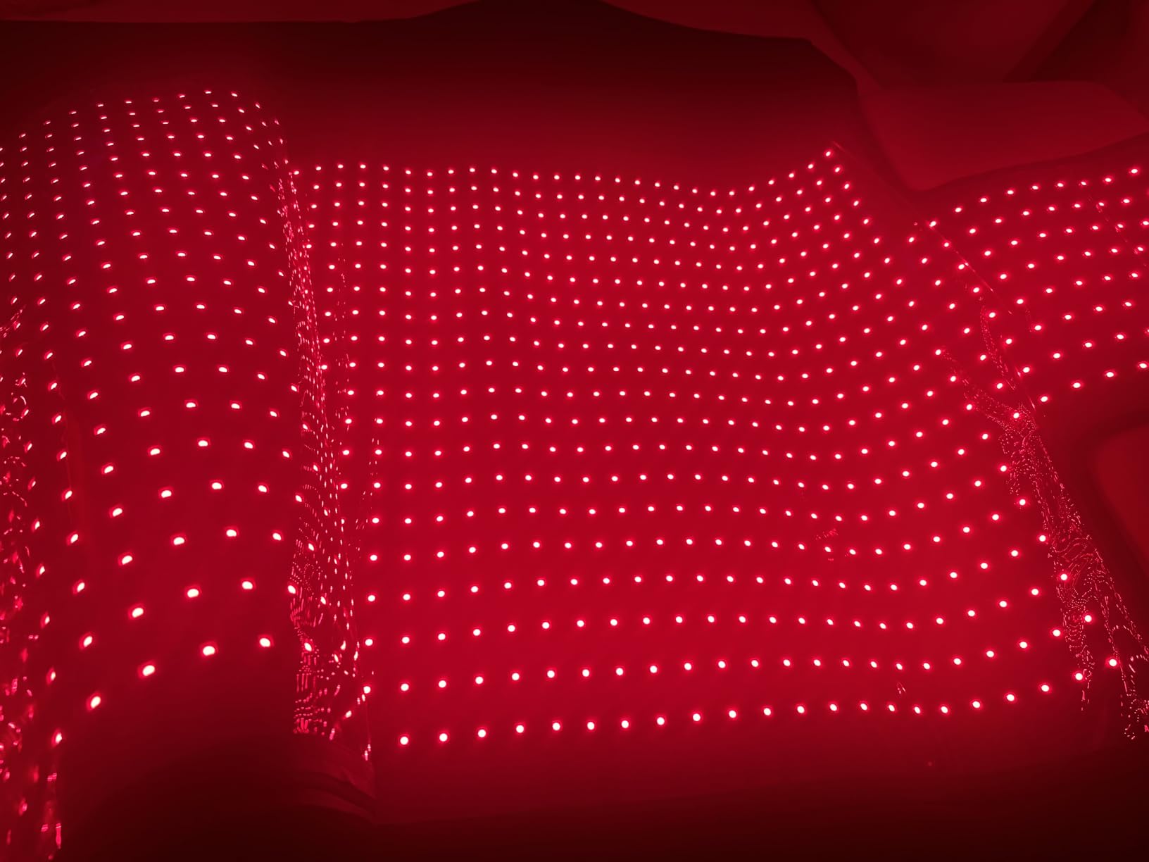84.6'' X 33.5'' 2680 Pcs LED Red Light Therapy Mat Full Body Sleeping Bag, Extra Large 650nm 850nm Red and Near Infrared Light Therapy Bed Blanket Device with 3 Mode & 9 Timer, Pain Relief, Detachable customer photo 1