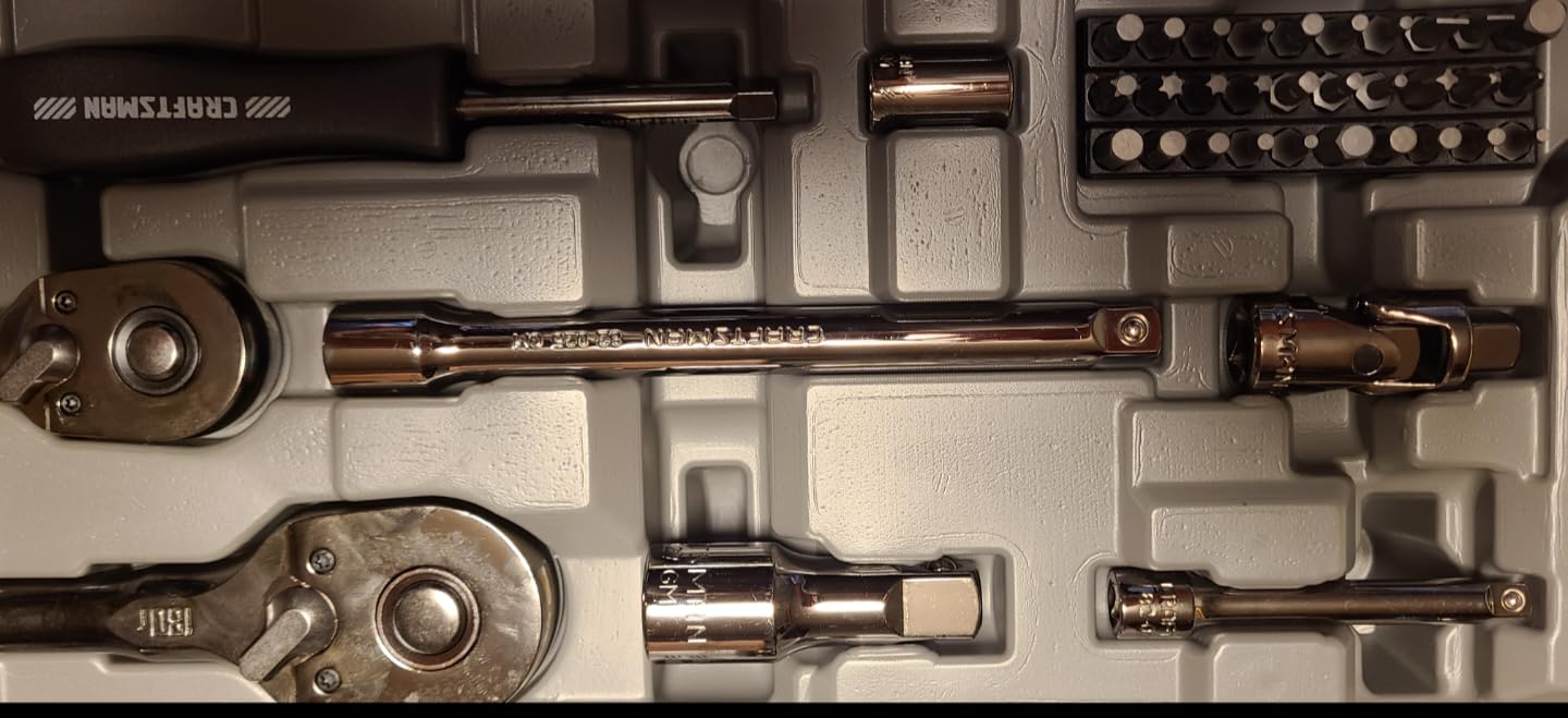 OVERDRIVE 121-Piece Gunmetal Chrome Mechanics Tool Set, Standard SAE/Metric Socket Set, with Hard Case (CMMT99121L) customer photo 2