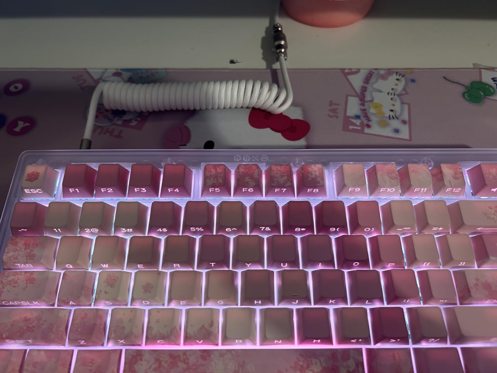 USB C Coiled Keyboard Cable - Gaming Keyboard Coil Cord,Custom Type Braided Mechanical Keyboard Cable with Detachable Metal Aviator Wire, 1.5M USB-C to USB-A, Computer Decoration Wire White customer photo 2