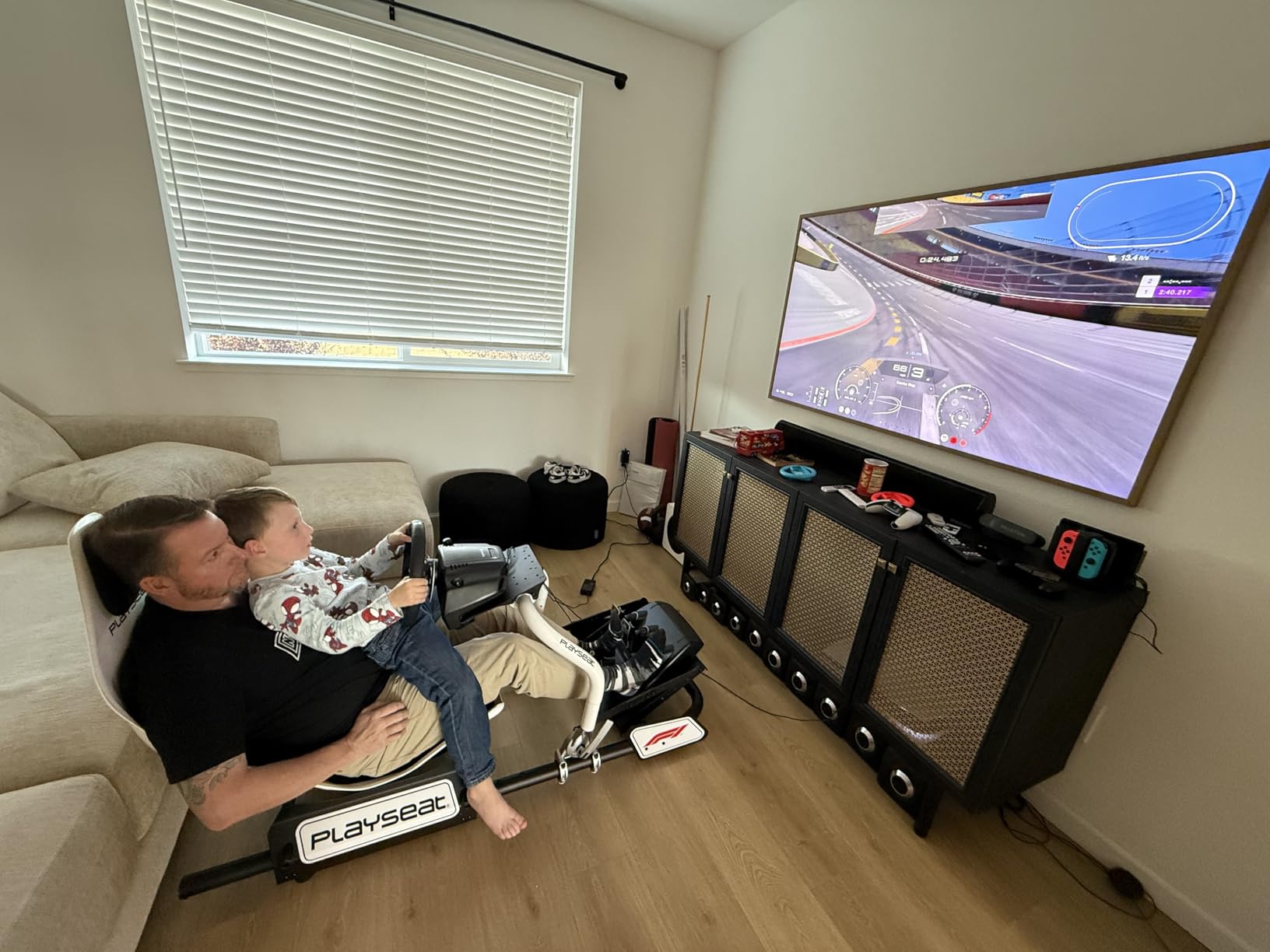 Playseat Formula Instinct - F1 Edition Racing Simulator - Simracing, Authentic F1 Racing Position, Direct Drive, Open Cockpit Design customer photo 2