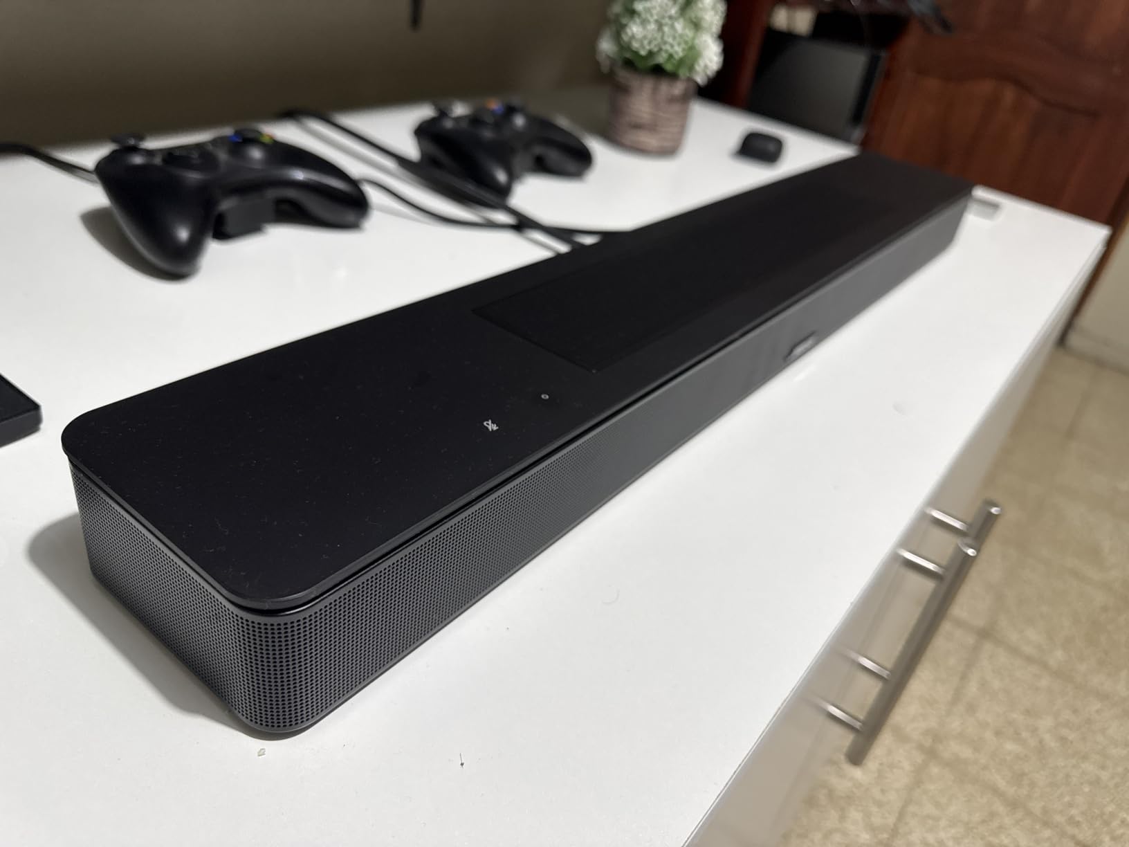 Smart Dolby Atmos Soundbar, All-in-One Soundbar for TV, A.I. Dialogue Mode, Voice Control and Amazon Alexa Built-in, Supports Bluetooth/AirPlay/Spotify Connect/Chromecast, Black customer photo 2