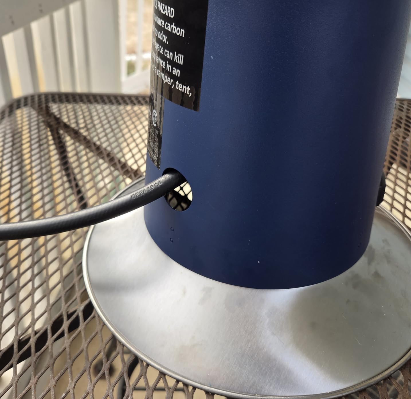 Cuisinart Portable Tabletop Patio Heater, 11,000 BTU Outdoor Propane Heater with Safety Tilt Switch and Adjustable Heat, Burner Screen Guard, 30 sq. Foot Heat Range, Gray customer photo 1