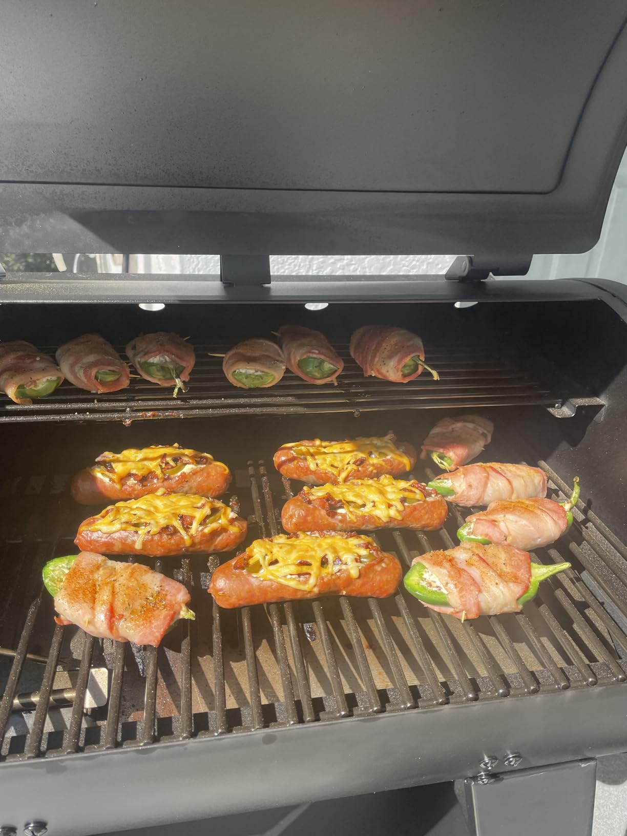 Pit Boss 700FB2 Pellet Grill, Matte Black - PB700FB2 customer photo 1