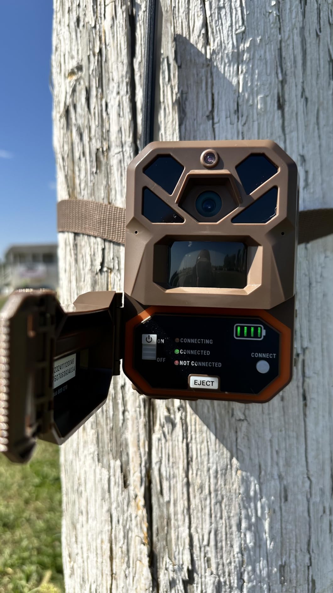 Moultrie Edge 2 Cellular Trail Camera - Auto Connect Nationwide 4G LTE - On Demand 36MP Photo - 1080P Video with HD Audio - 100 Ft Detection Range - Low Glow Flash customer photo 1