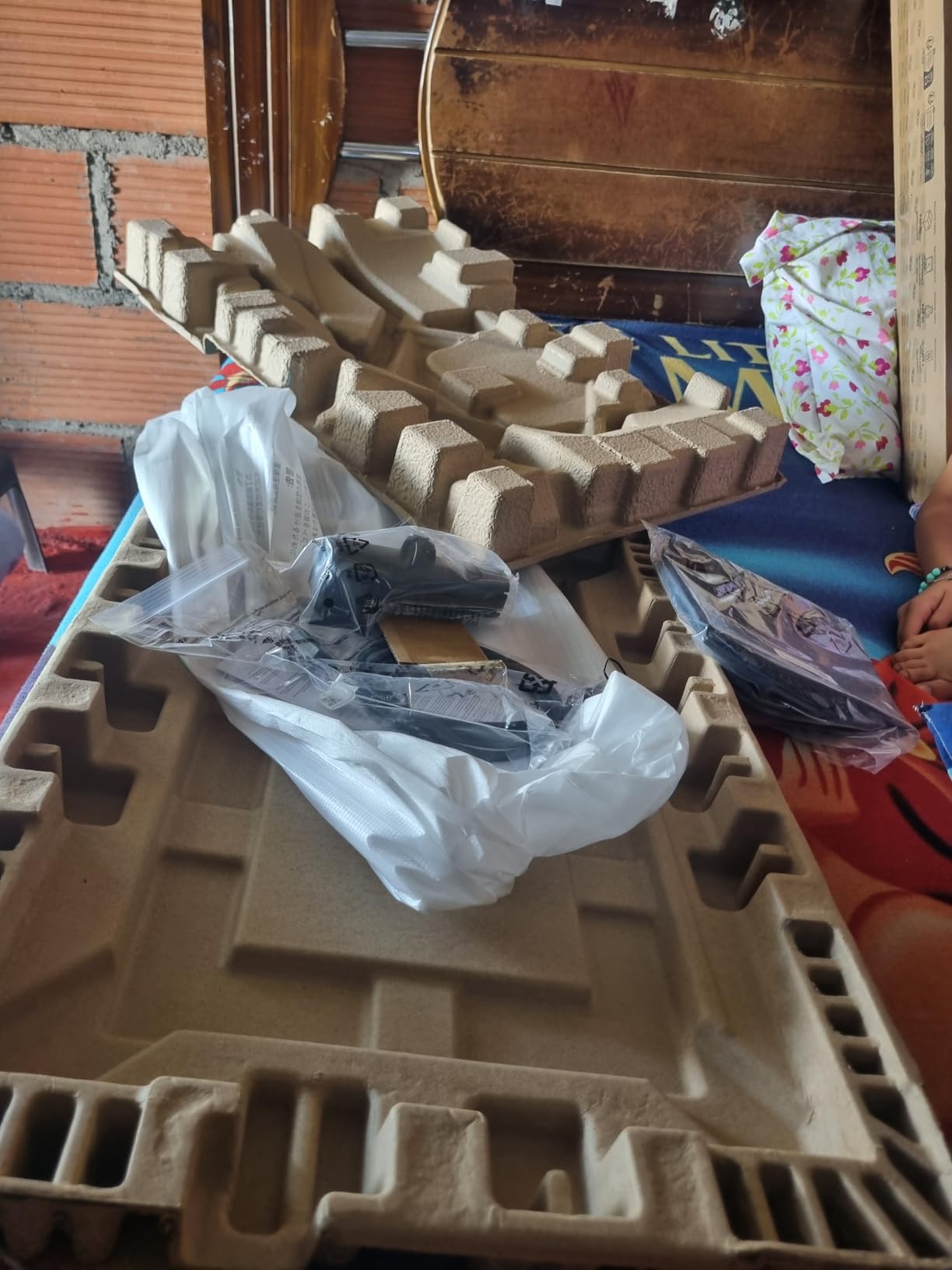 Acer Nitro 27 Inch QHD 2560 x 1440 IPS Gaming Monitor | AMD FreeSync | Up to 180Hz Refresh | Up to 0.5ms | DCI-P3 95% | HDR 10 Support | KG271U N3bmiipx customer photo 2