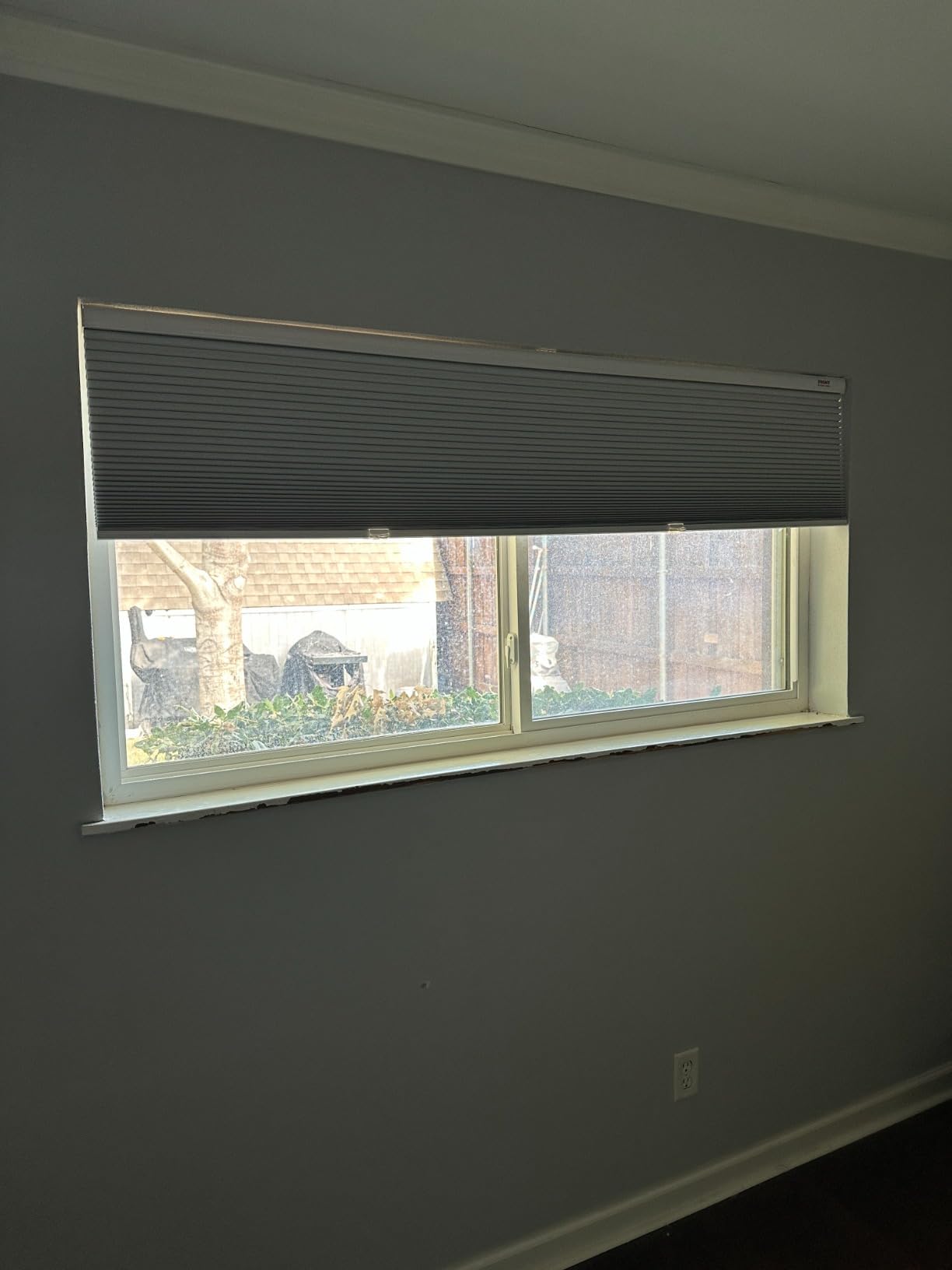 Changshade Motorized Cellular Shades with Remote Control Smart Blinds Compatible with Alexa, Google Home, Smarthings, Custom Size Electronic Automatic Shades for Indoor Windows Doors, Blackout, White customer photo 2