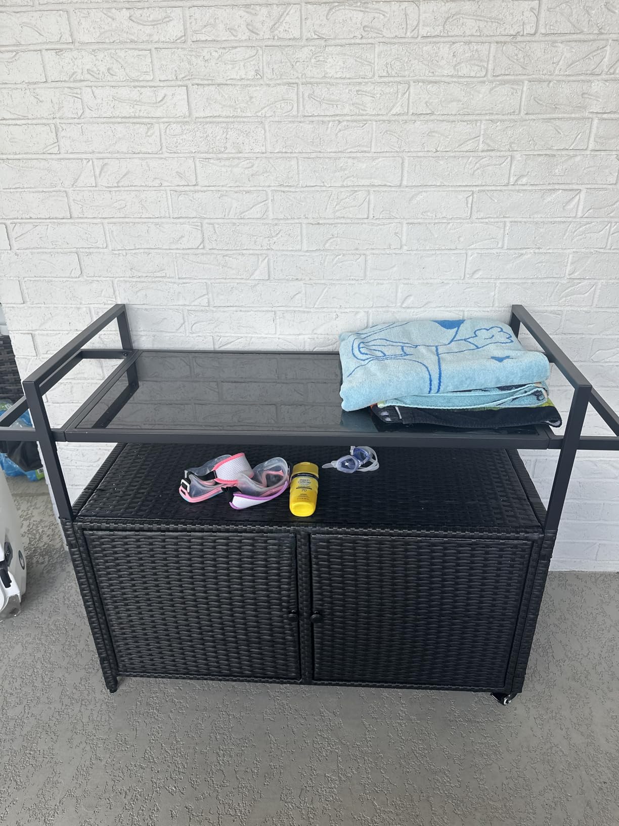 HOMEFUN Outdoor Bar Cart Table - Patio Console Storage Cabinet BBQ Grill Carts Buffet with Wheels Waterproof Wicker Serving Tables for Outside, Black customer photo 1