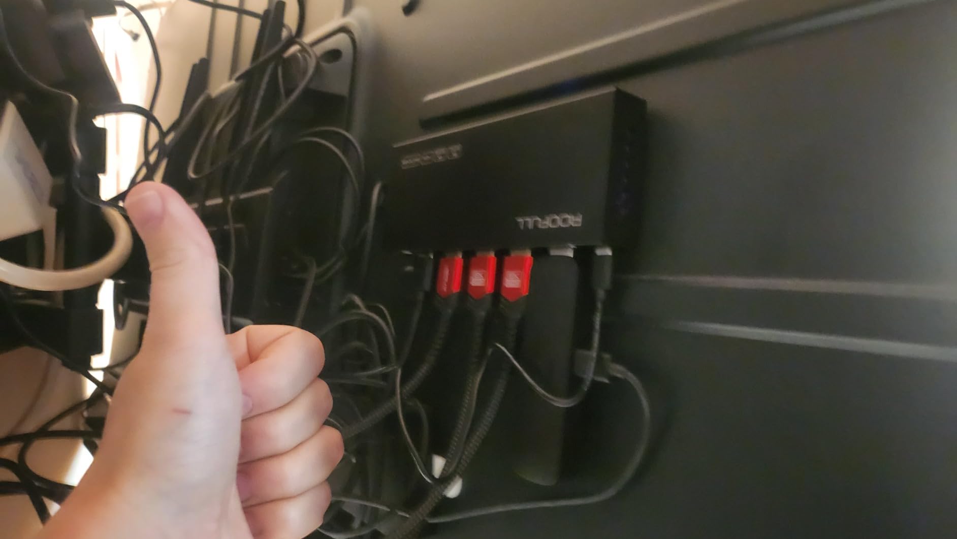 ROOFULL 4 in 1 Out 8K HDMI 2.1 Switch 4 Port 8K@60HZ 4K@120Hz HDMI Switcher Box with Remote Support 48Gbps HDR10+ Dolby Vision/Atmos HDCP 2.3 CEC for PS5 Xbox Roku Fire Stick Blu-ray Player Gaming PC customer photo 1