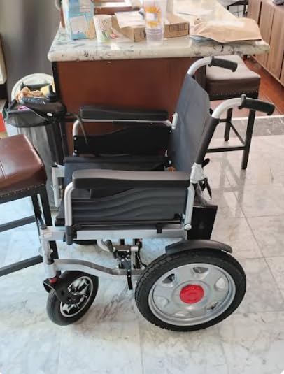 Electric Wheelchairs for Adults, 25+ Miles Long Travel Range, Foldable Motorized Wheelchair, Portable All-TerrainMotorized Wheelchair for The Elderly customer photo 1