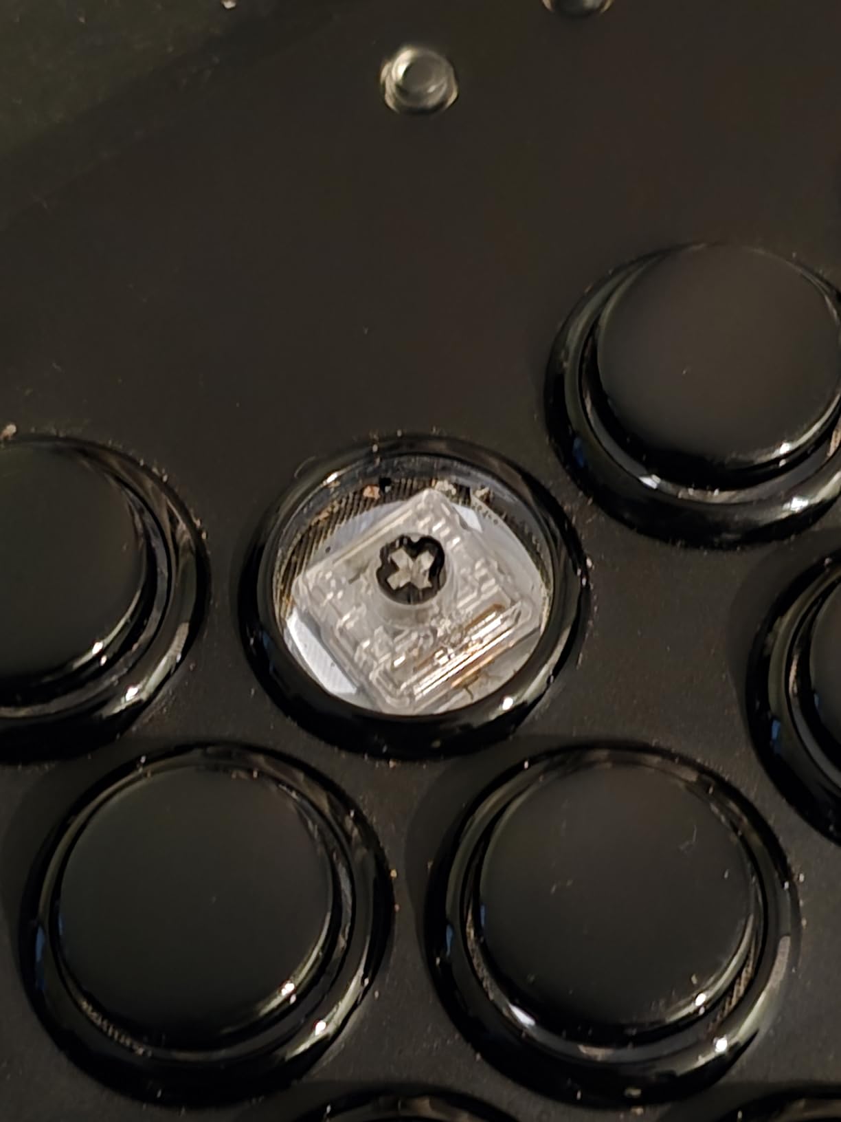 Haute42 Leverless Controller Arcade Stick: Haute42 R16 Black Leverless Controller with Rims,Premium Black Leverless Controller with Crystal Low-Profile Switch for PC/PS4/Switch Game,Support Hot Swap & SOCD customer photo 2