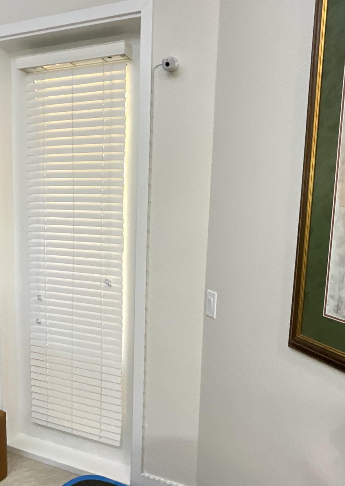 100PCS Cable Clips, Adhesive Wire Clips Strong Cord Clips Wire Holders, Cable Management Clips for Desk, Wall, Car, TV, Ethernet Cable (Clear, Small) customer photo 1