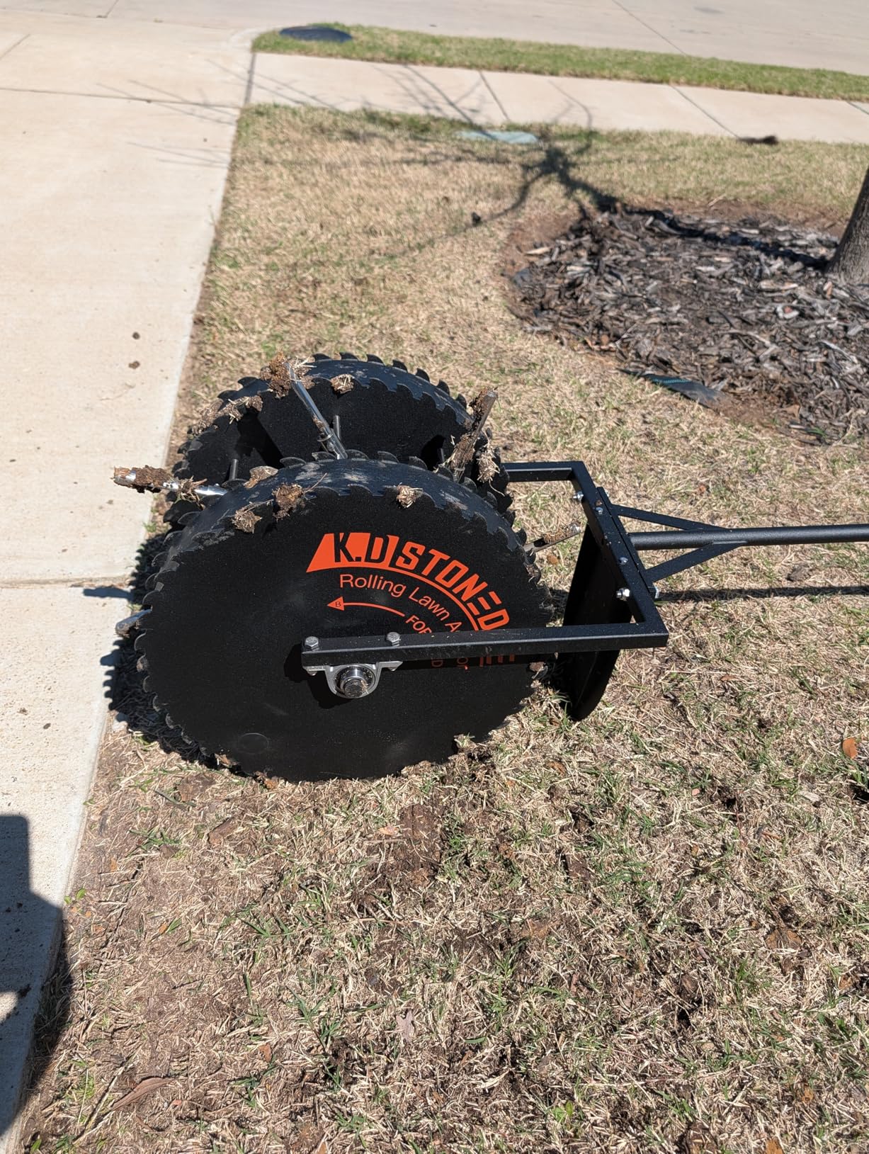 Patented Rolling Lawn Coring Aerator Yard Grass Pulling Plugs Manual Aeration Tool Push Roller Rotary Compacted Garden Soil Loosening customer photo 2