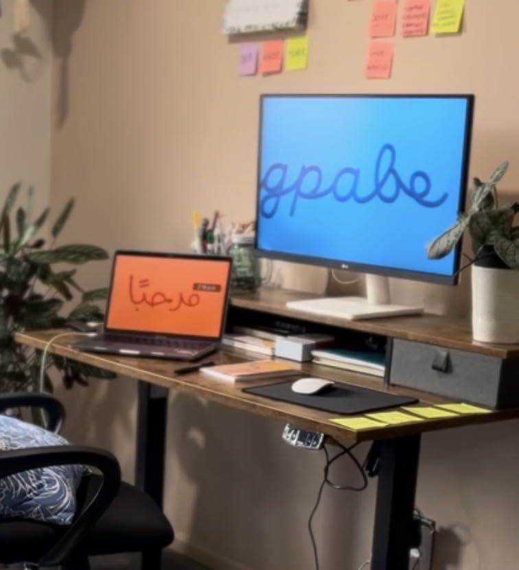 LG 27US500-W Ultrafine Monitor 27-Inch 4K UHD (3840x2160) HDR10 IPS Borderless Design Reader Mode Flicker Safe Switch App HDMI DisplayPort - White customer photo 2