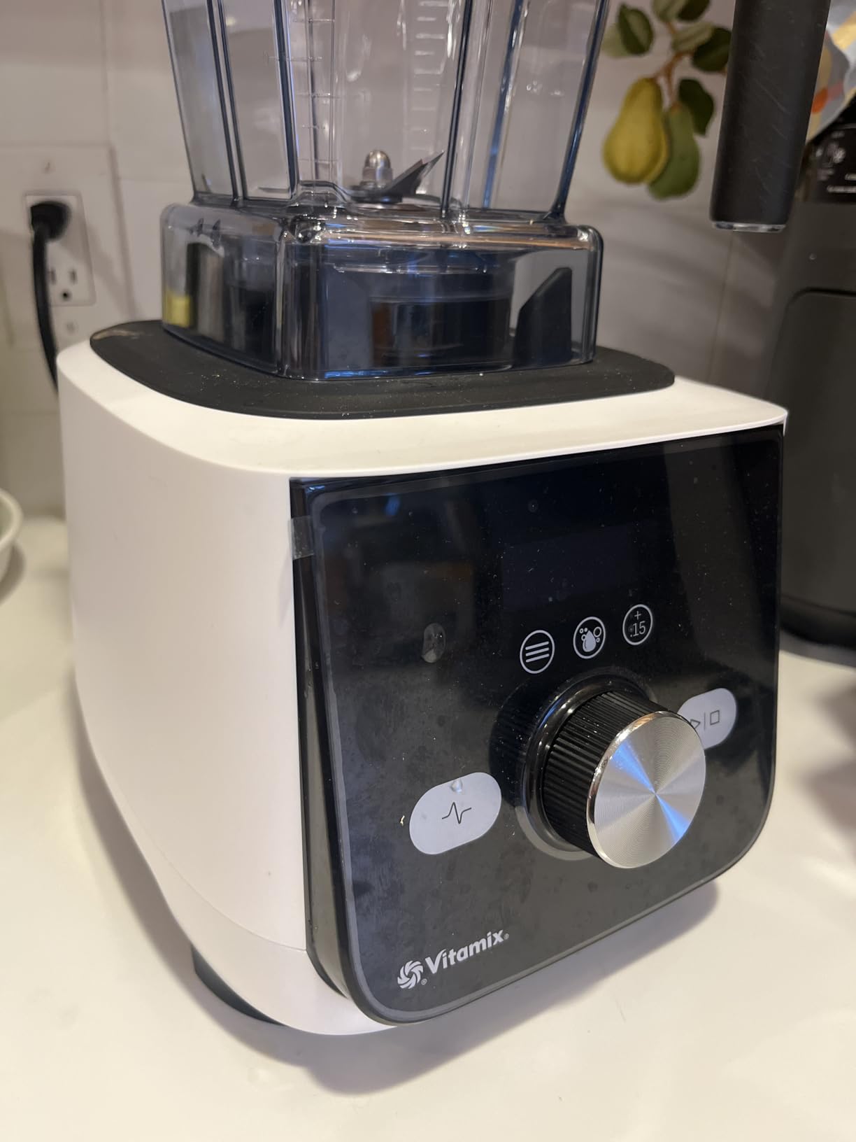 Ascent X5 Blender with 10 Blending Programs, Self-Cleaning Program, Professional-Grade Blender for Smoothies, Soups and More, Stainless-Steel Blades, 48 Oz Container, Brushed Stainless customer photo 1