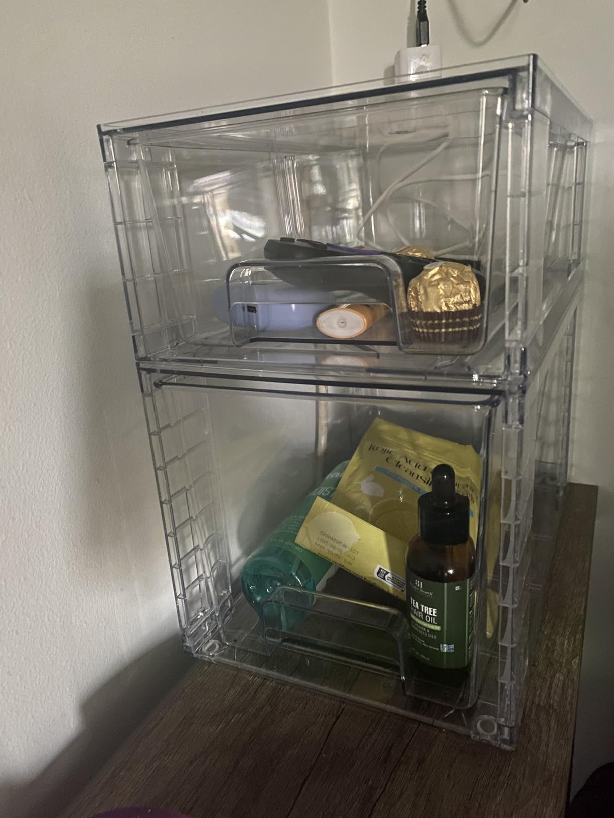 Vtopmart 4 Pack Clear Stackable Storage Drawers,Under Sink and Kitchen Organizers Storage,Easy to Assemble Plastic Drawers for Baby Bottle,Medicine, Bathroom,Cabinet and Pantry Organization customer photo 1