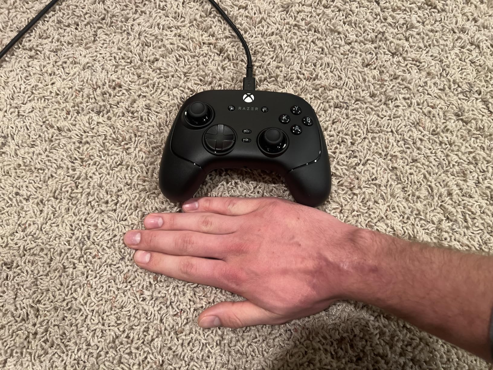 Razer Wolverine V3 Pro Wireless Gaming Controller: Licensed for Xbox Series X|S, Xbox One, Windows PC - 6 Remappable Buttons - Fast Triggers - Customizable Thumbsticks - Wired Tournament Mode - Black customer photo 1