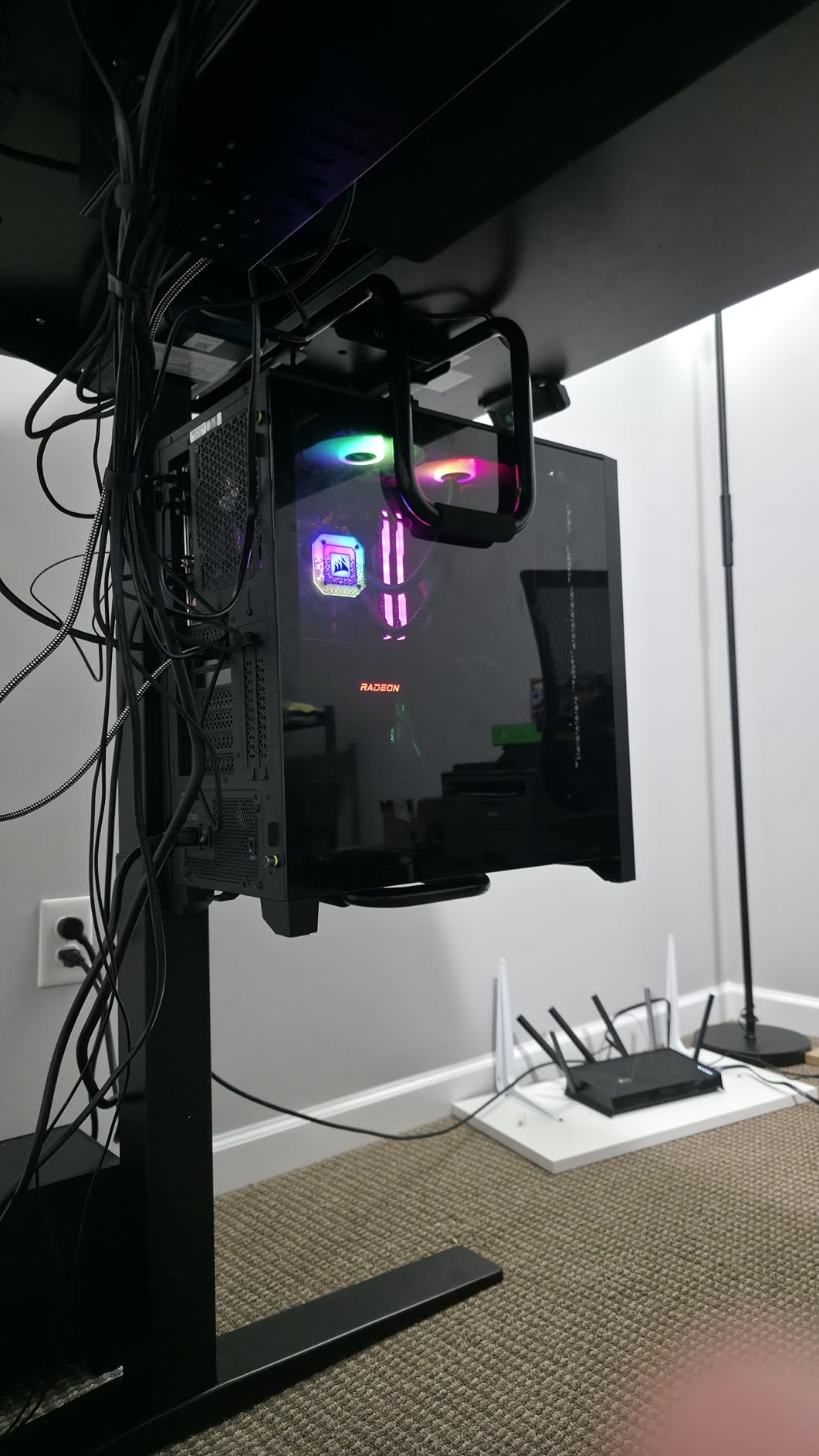 VIVO Heavy Duty Adjustable Under-Desk PC Mount, Home and Office Computer CPU Holder with Secure Locking, Supports up to 66 lbs, Black, MOUNT-PC04B customer photo 1